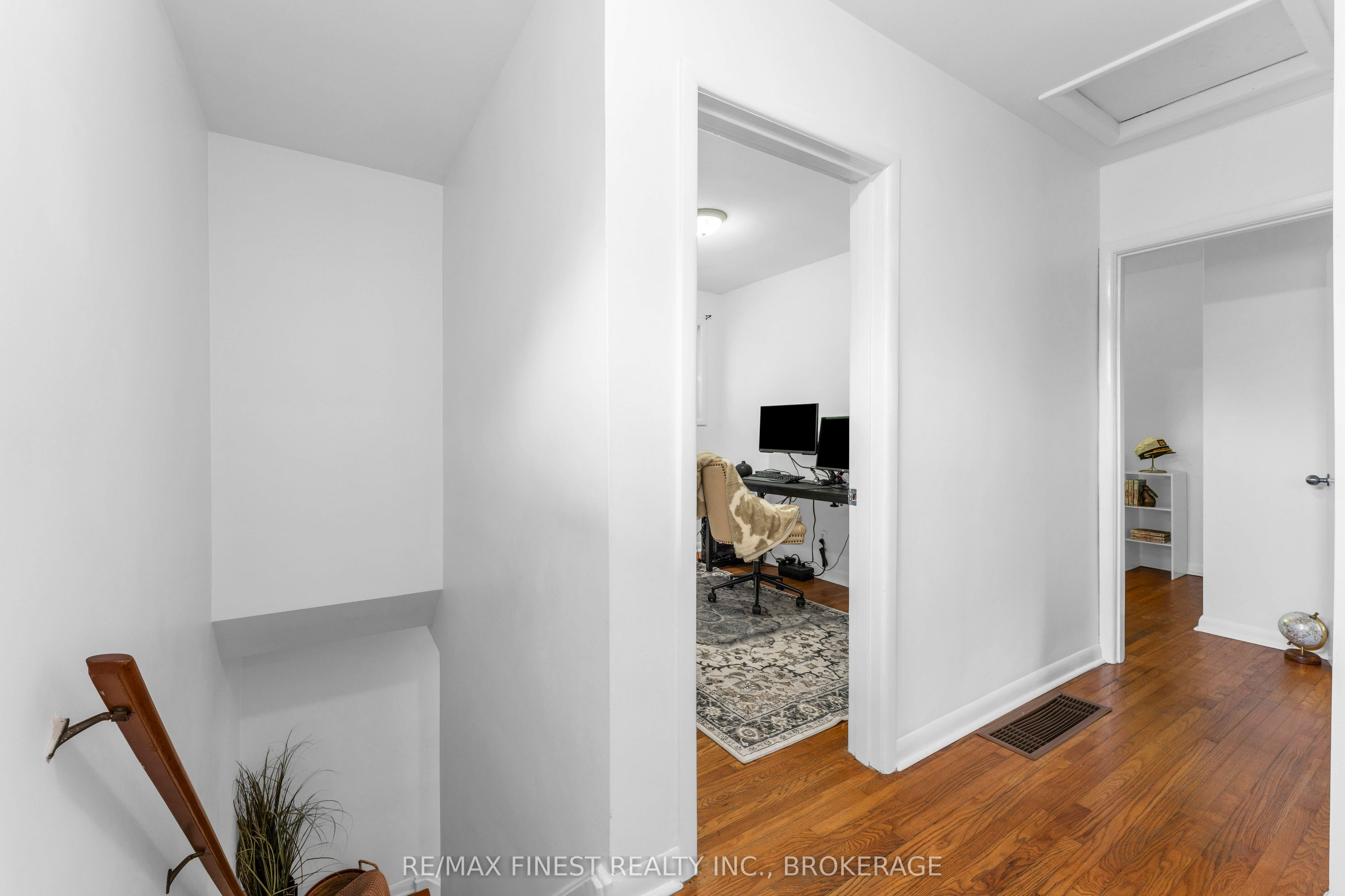 330 Meadowcrest Road Property Photo 21