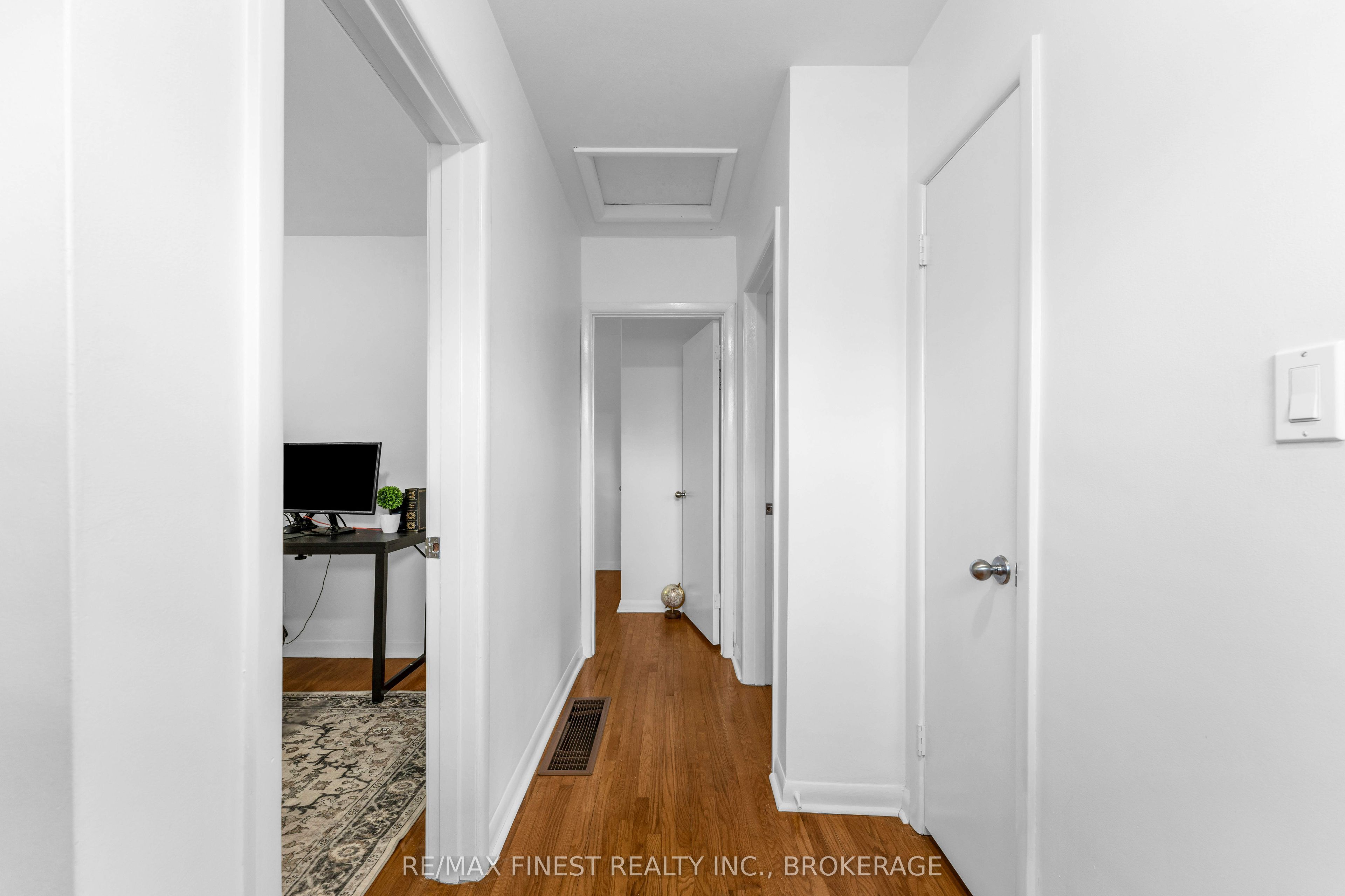 330 Meadowcrest Road Property Photo 22