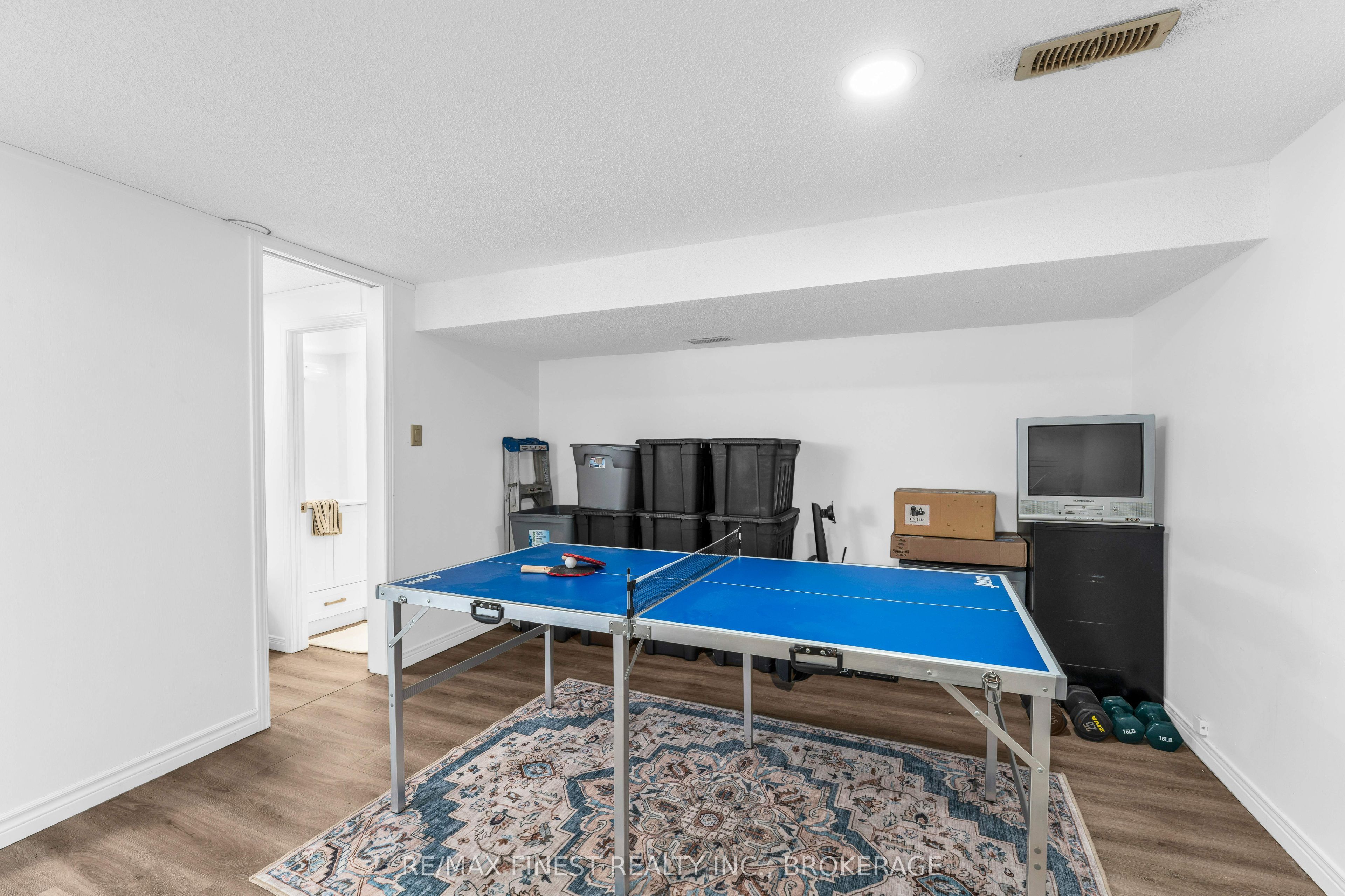 330 Meadowcrest Road Property Photo 38
