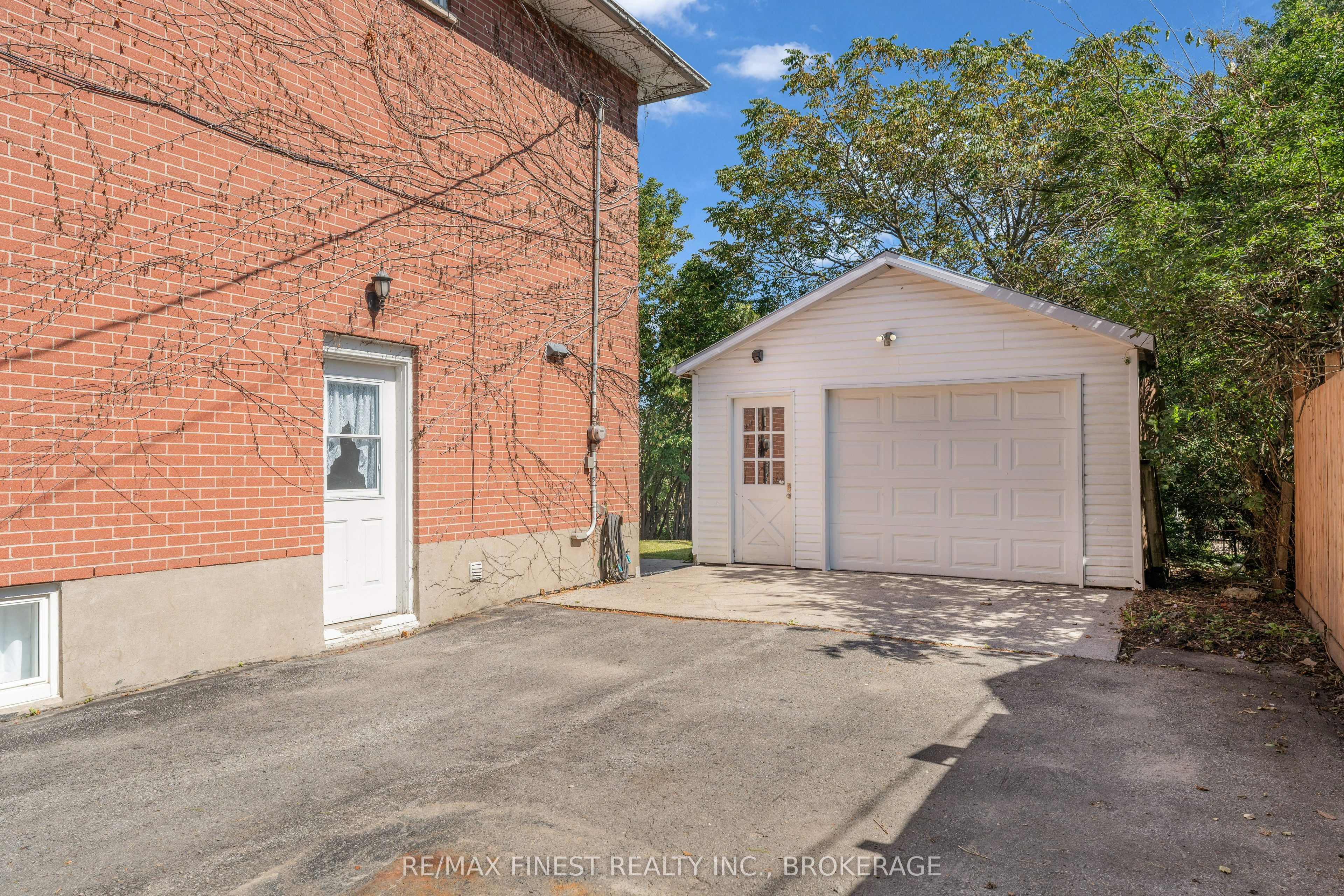 330 Meadowcrest Road Property Photo 40
