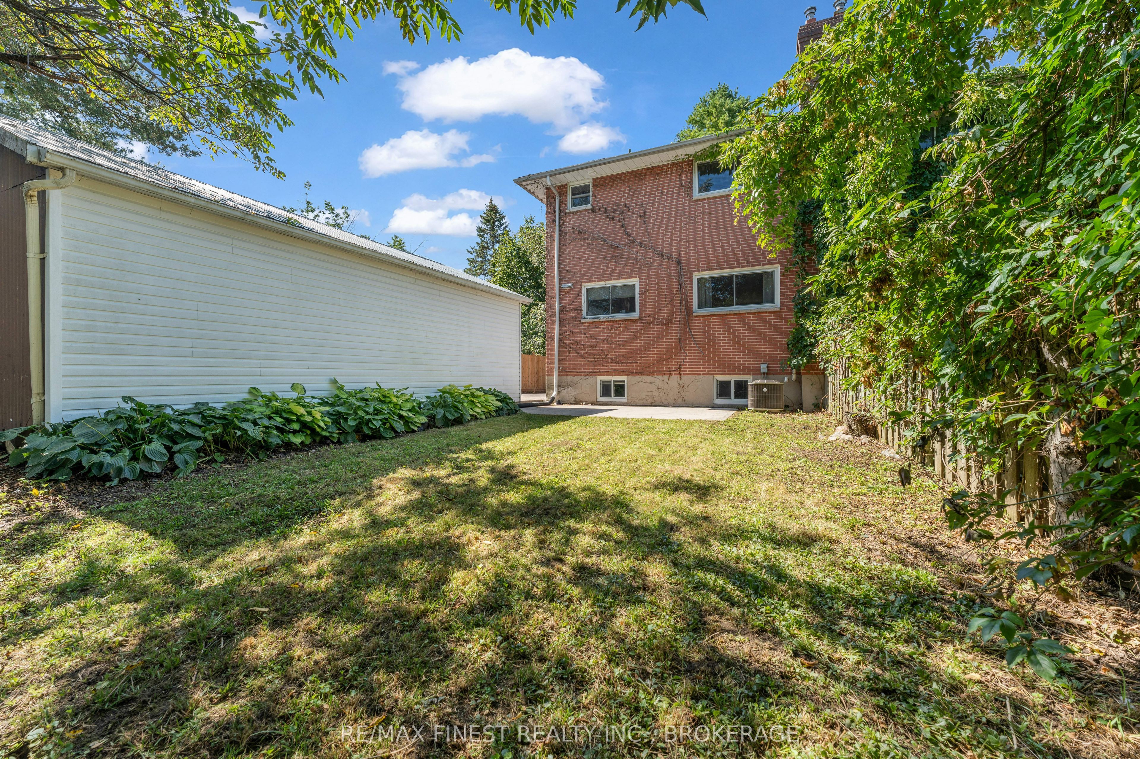 330 Meadowcrest Road Property Photo 42