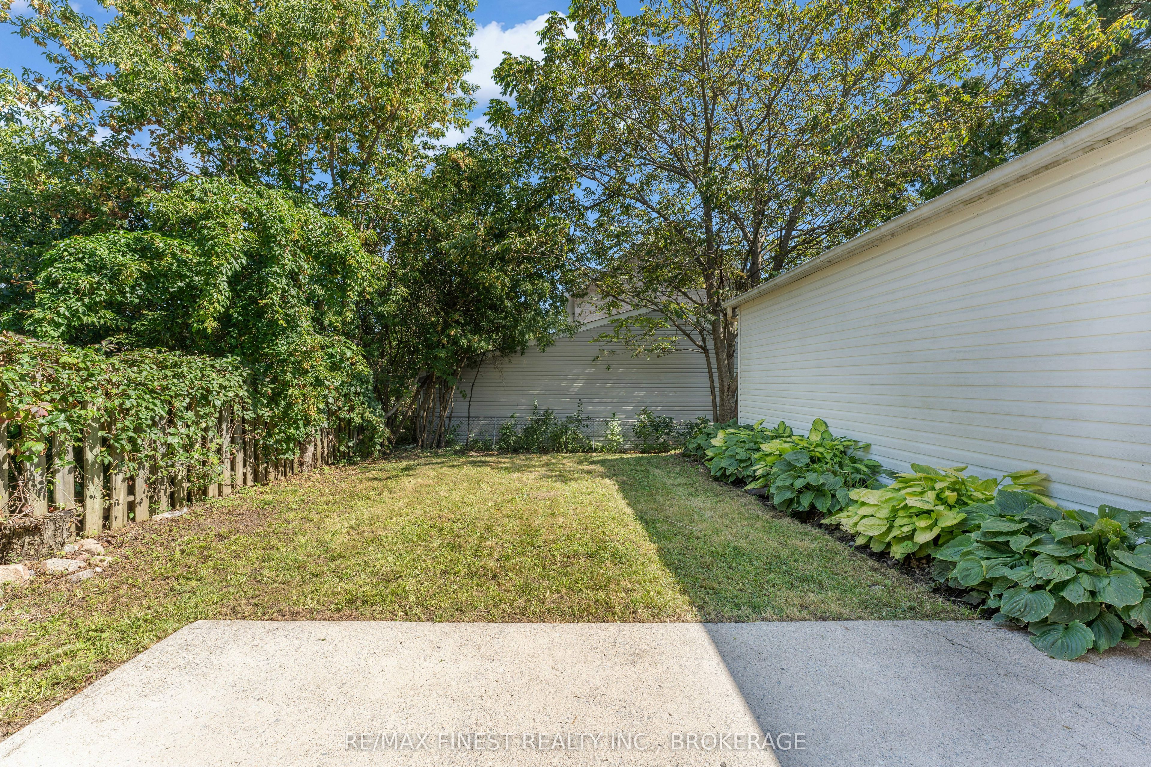 330 Meadowcrest Road Property Photo 45