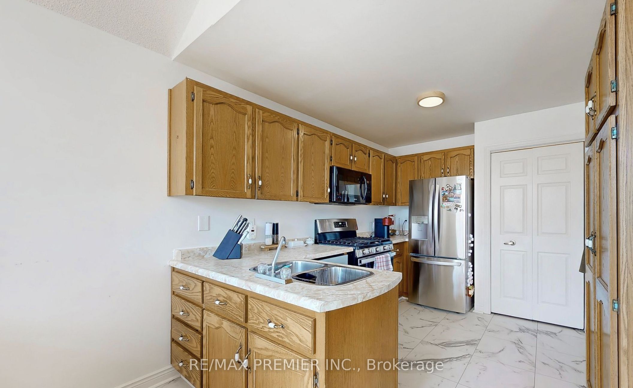 9 Wentworth Drive 13 Property Photo 10
