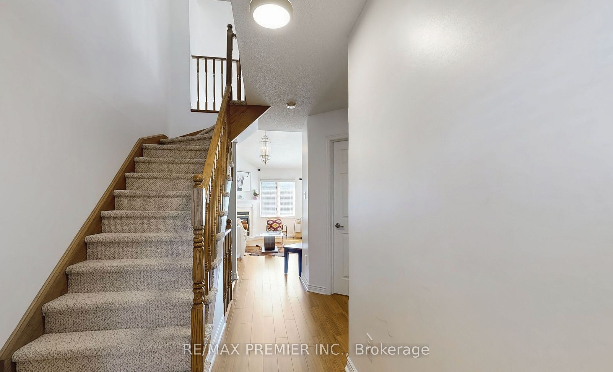 9 Wentworth Drive 13 Property Photo 22