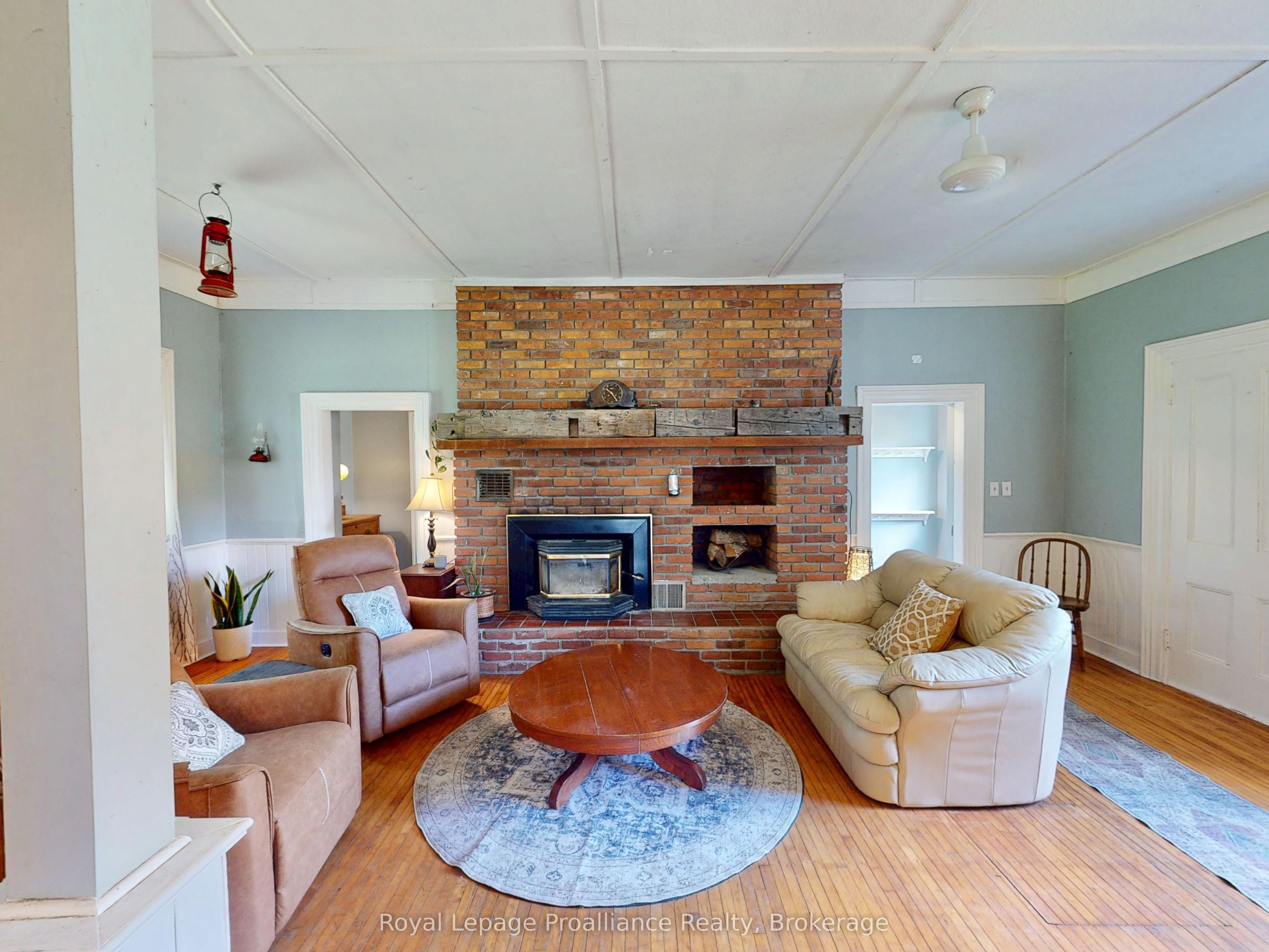 729 Foxboro-stirling Road Property Photo 18
