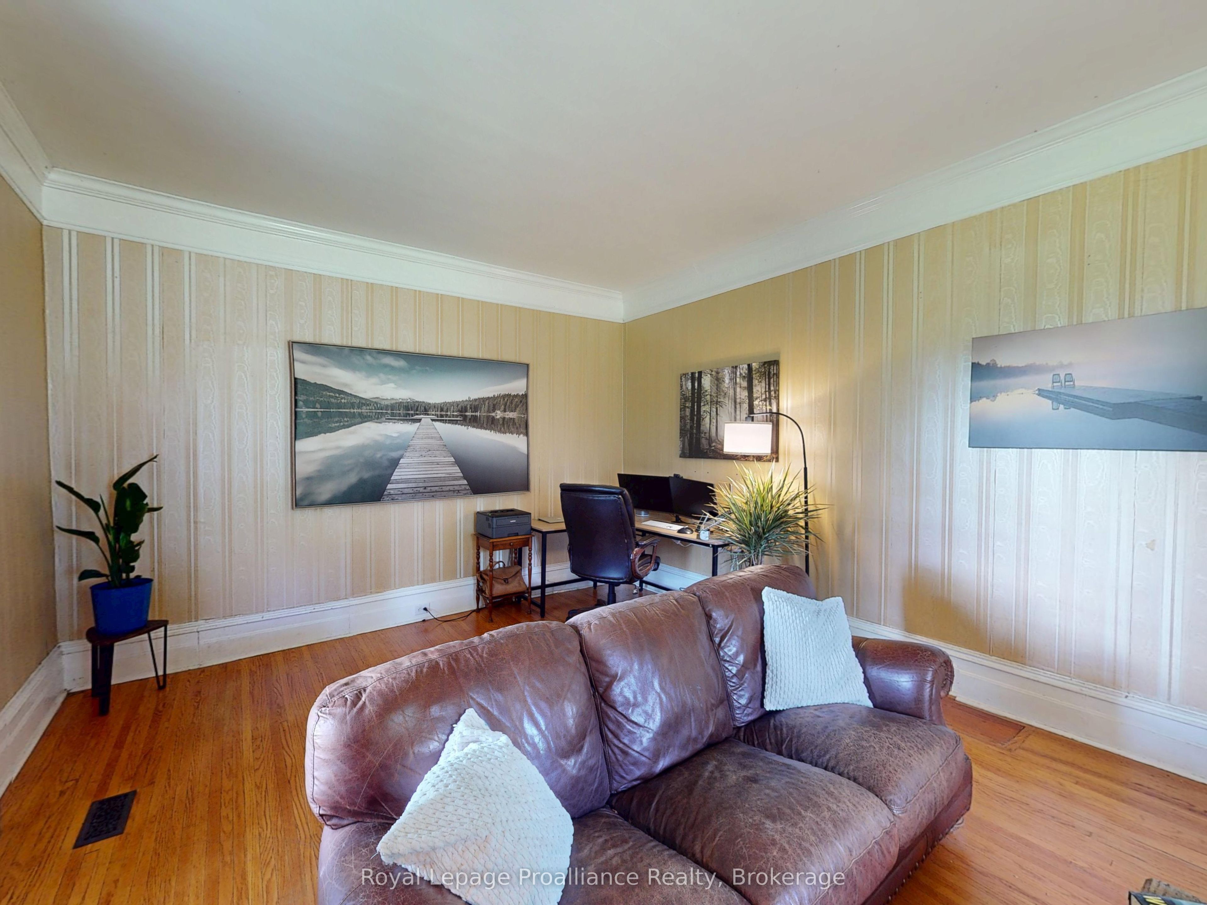 729 Foxboro-stirling Road Property Photo 20