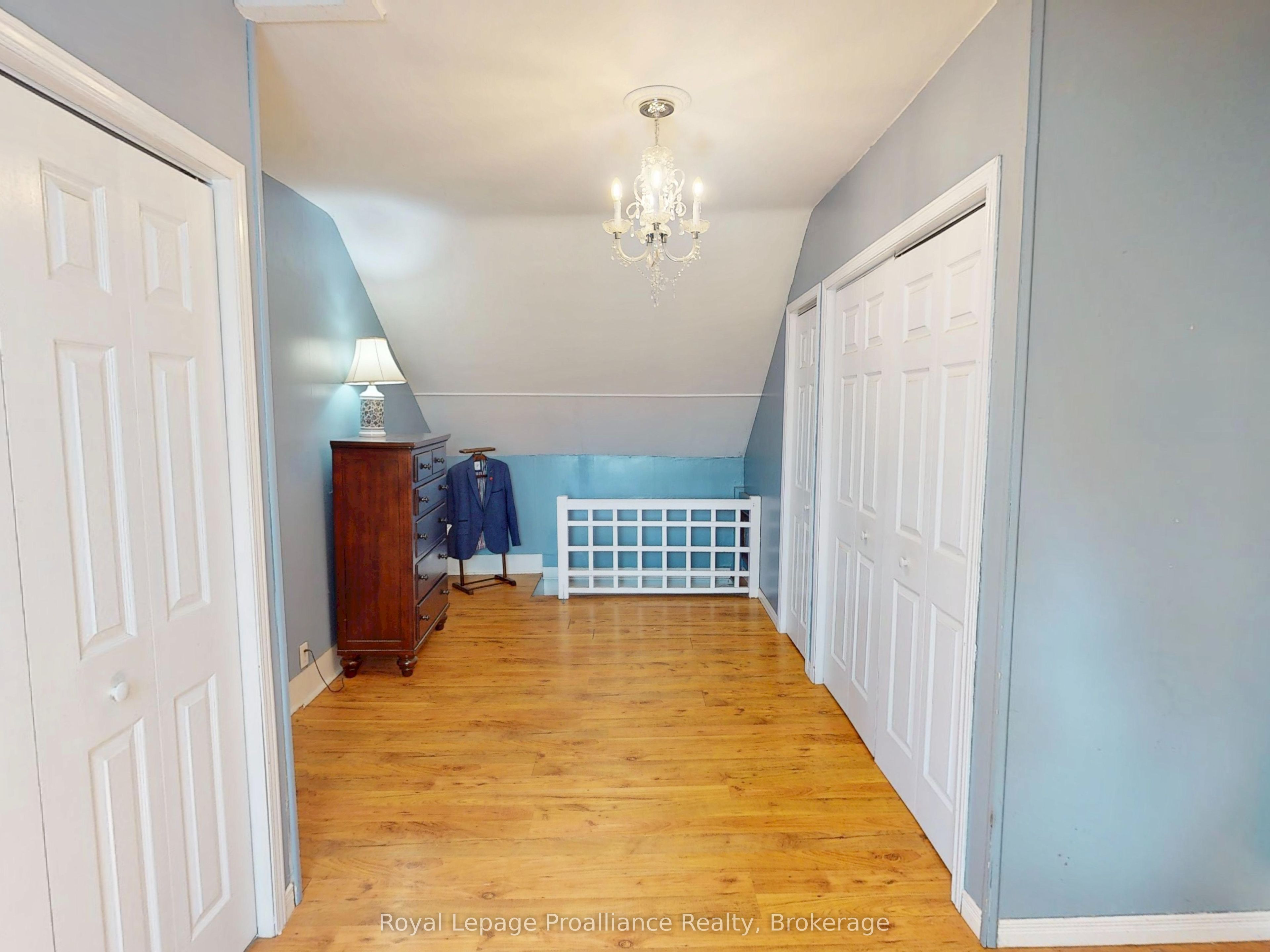 729 Foxboro-stirling Road Property Photo 26