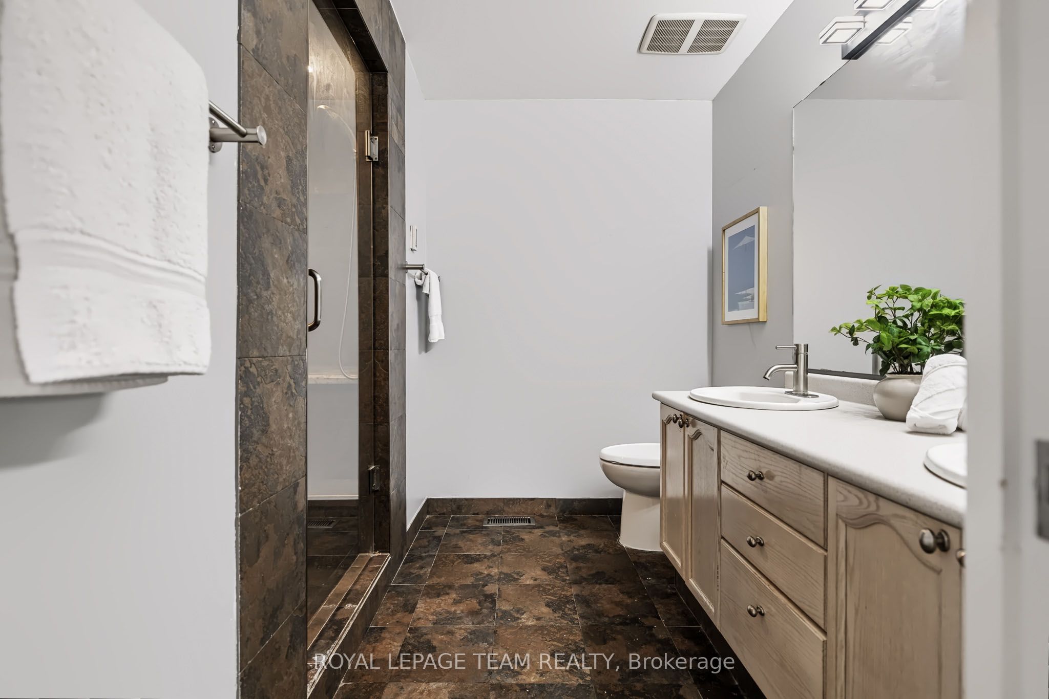 17 Catherwood Court Property Photo 22