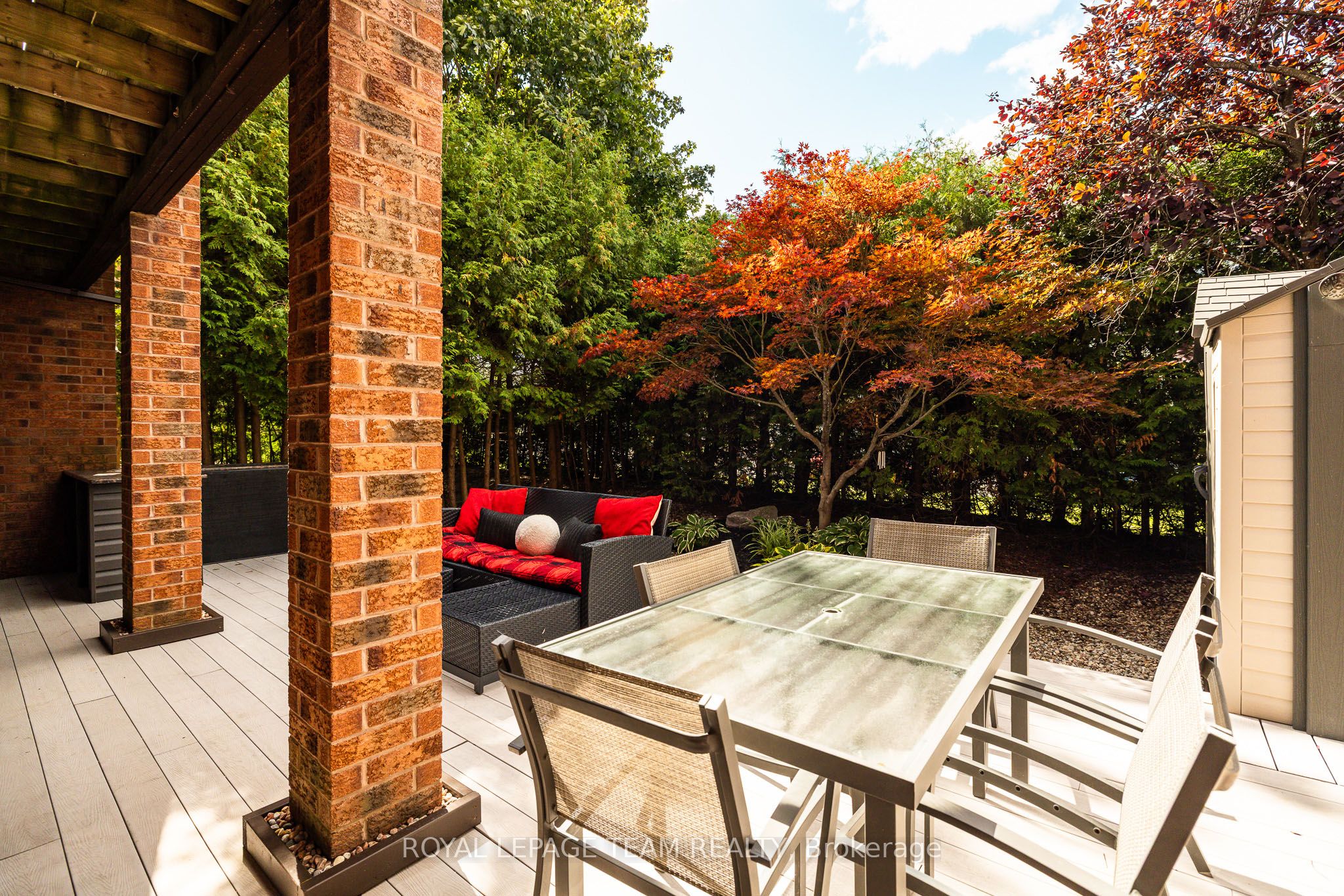 17 Catherwood Court Property Photo 35