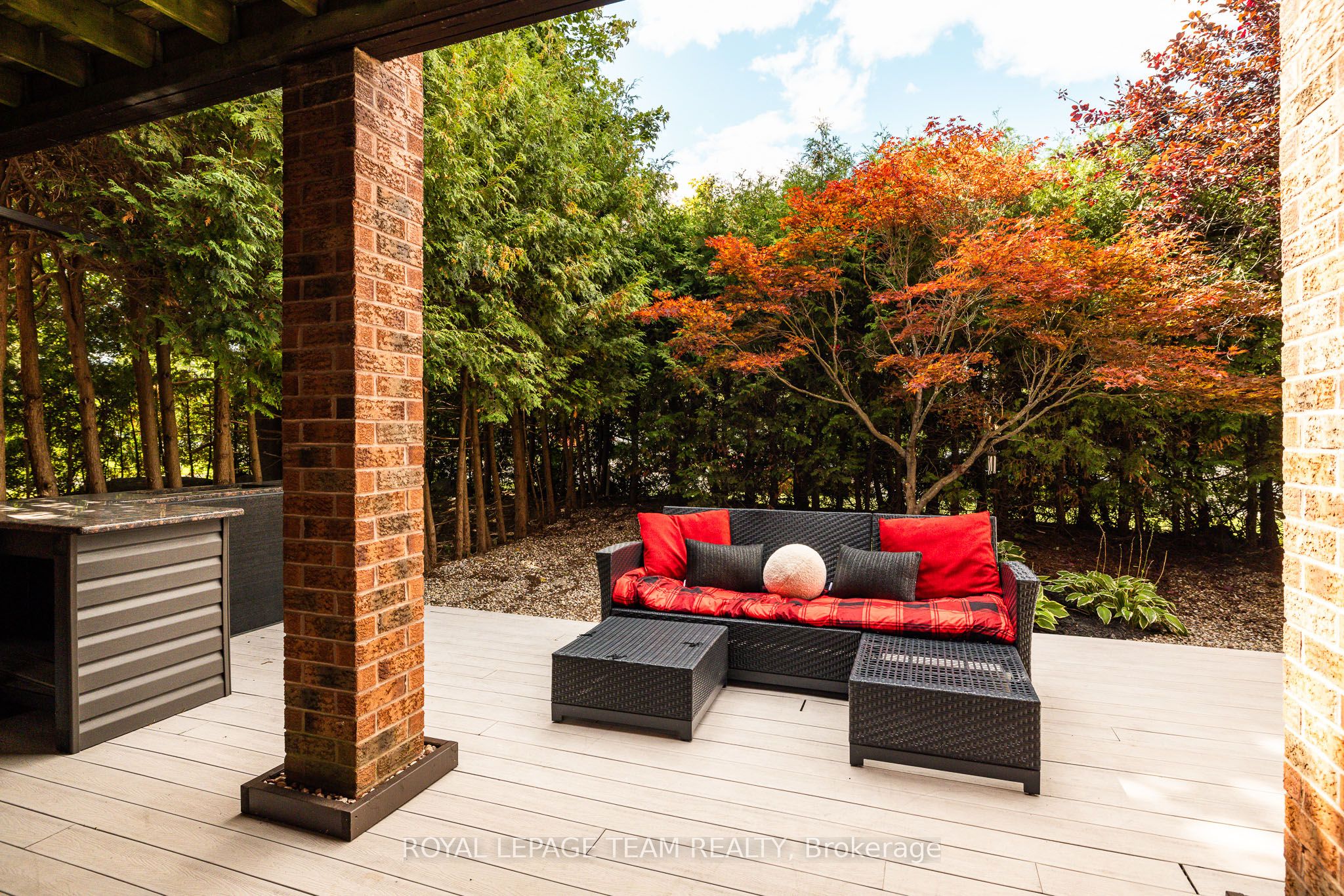 17 Catherwood Court Property Photo 36