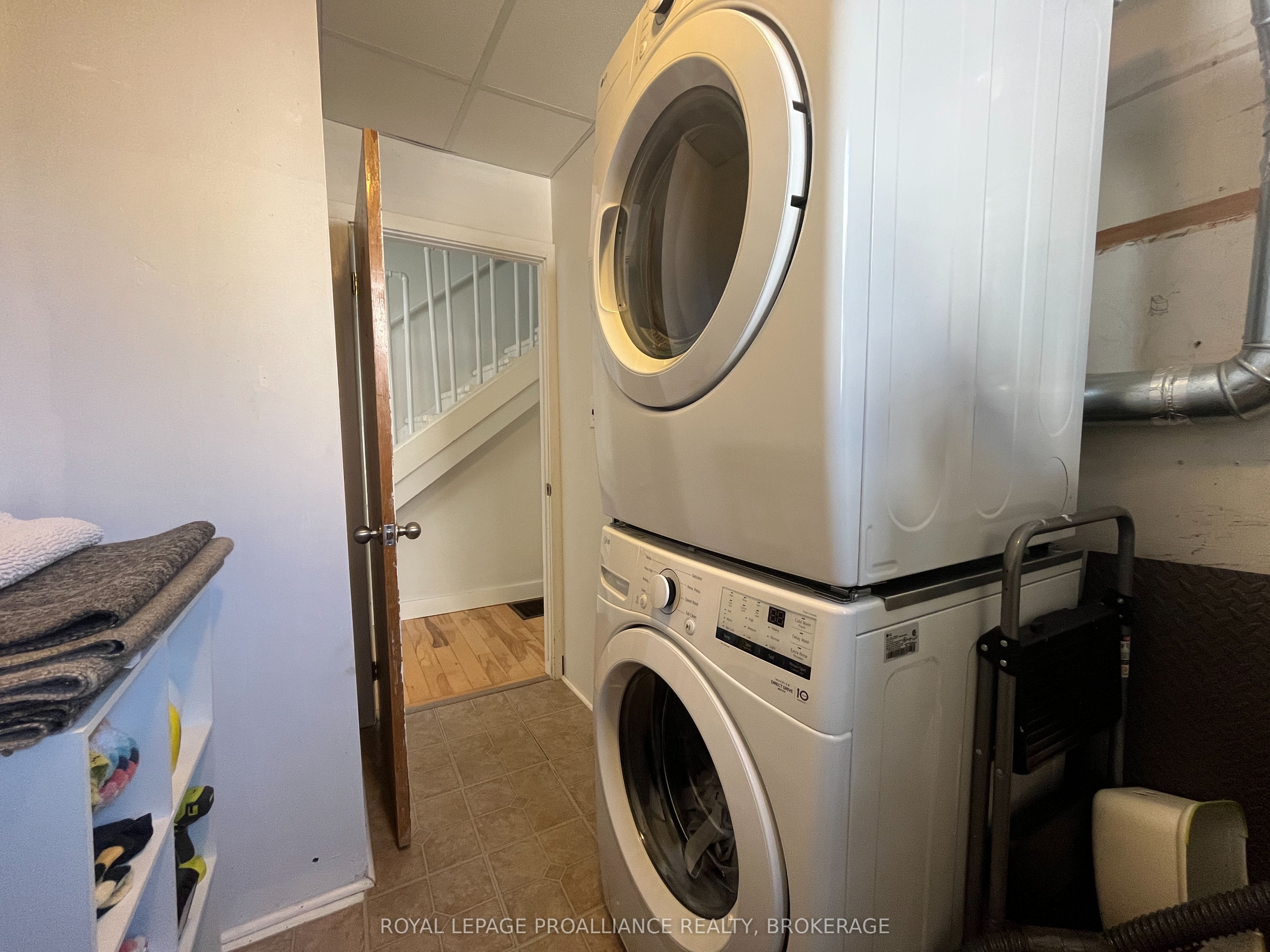 7 Third Avenue Property Photo 23