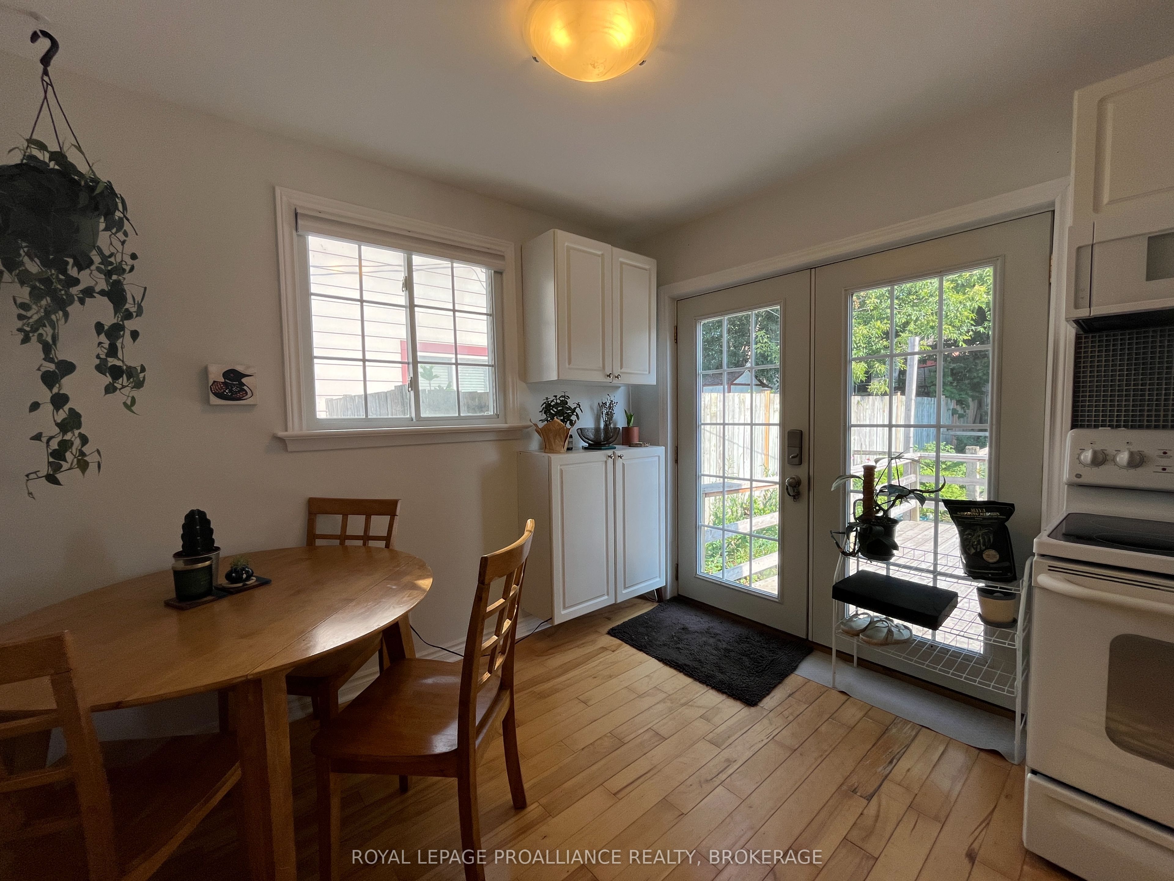 7 Third Avenue Property Photo 27