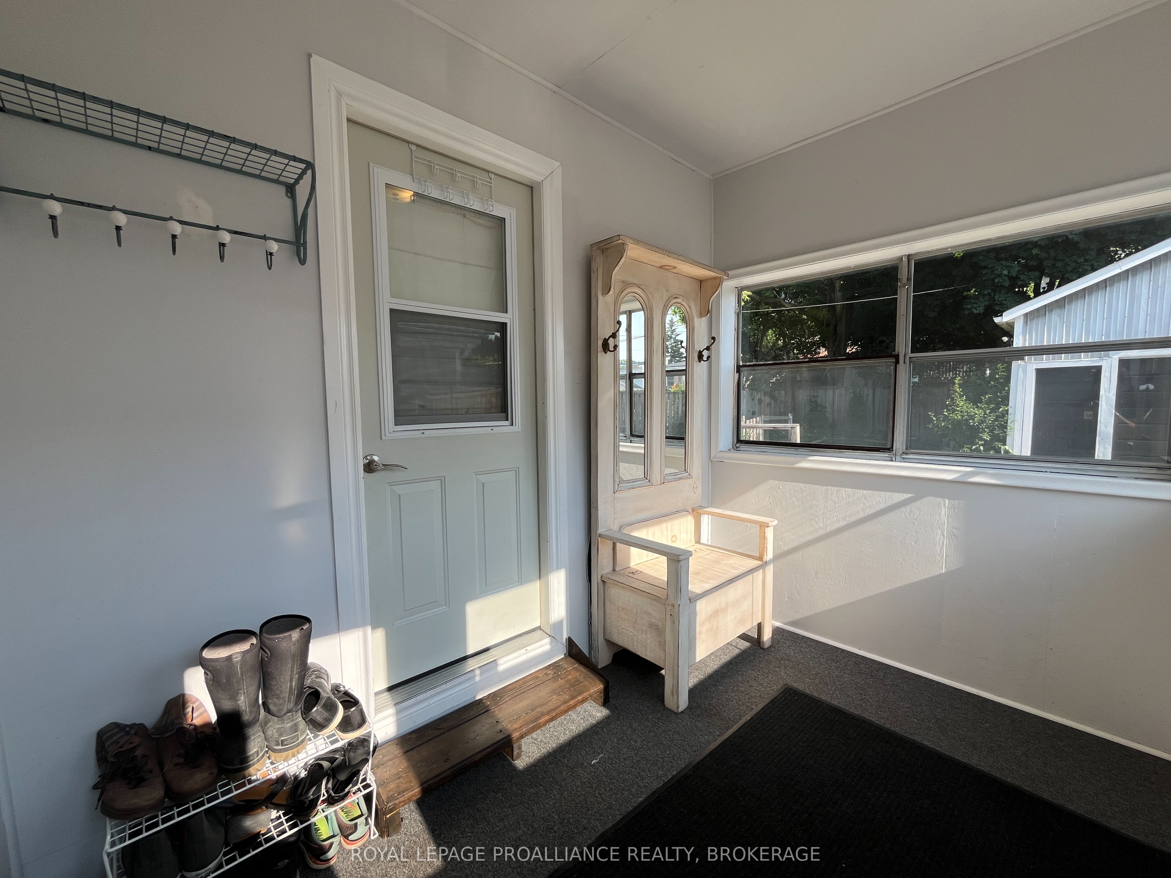 7 Third Avenue Property Photo 35
