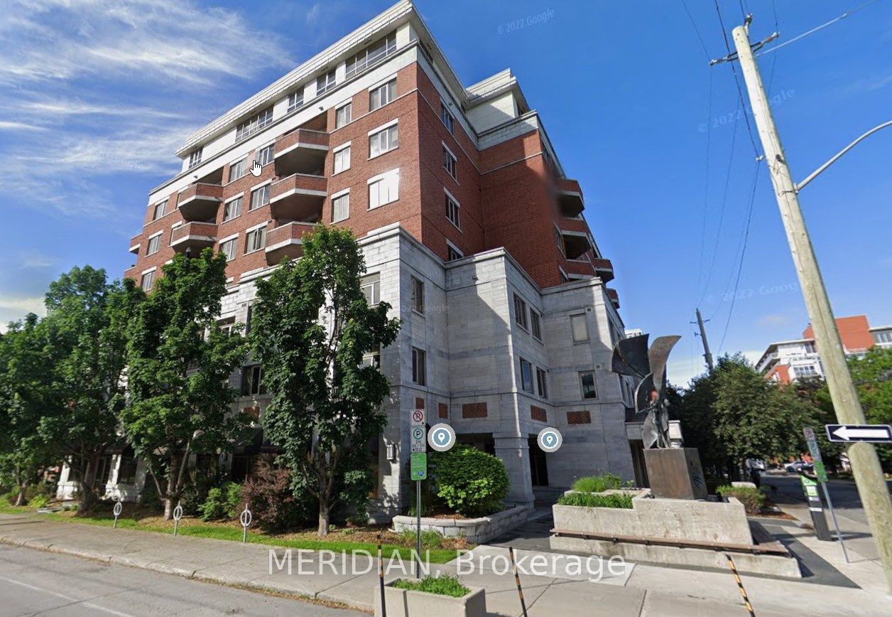 318 Mcleod Street Property Photo 2