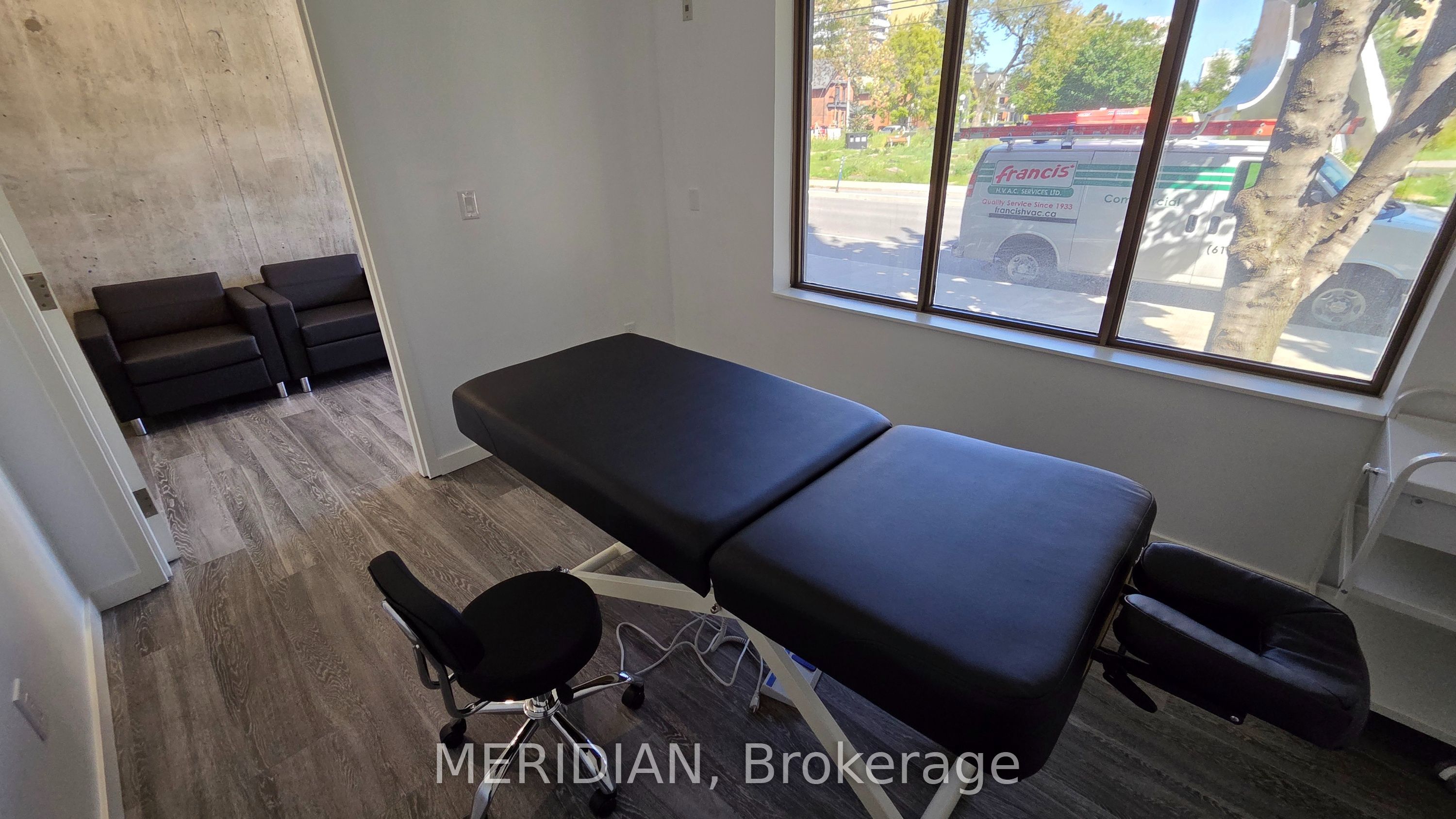 318 Mcleod Street Property Photo 10