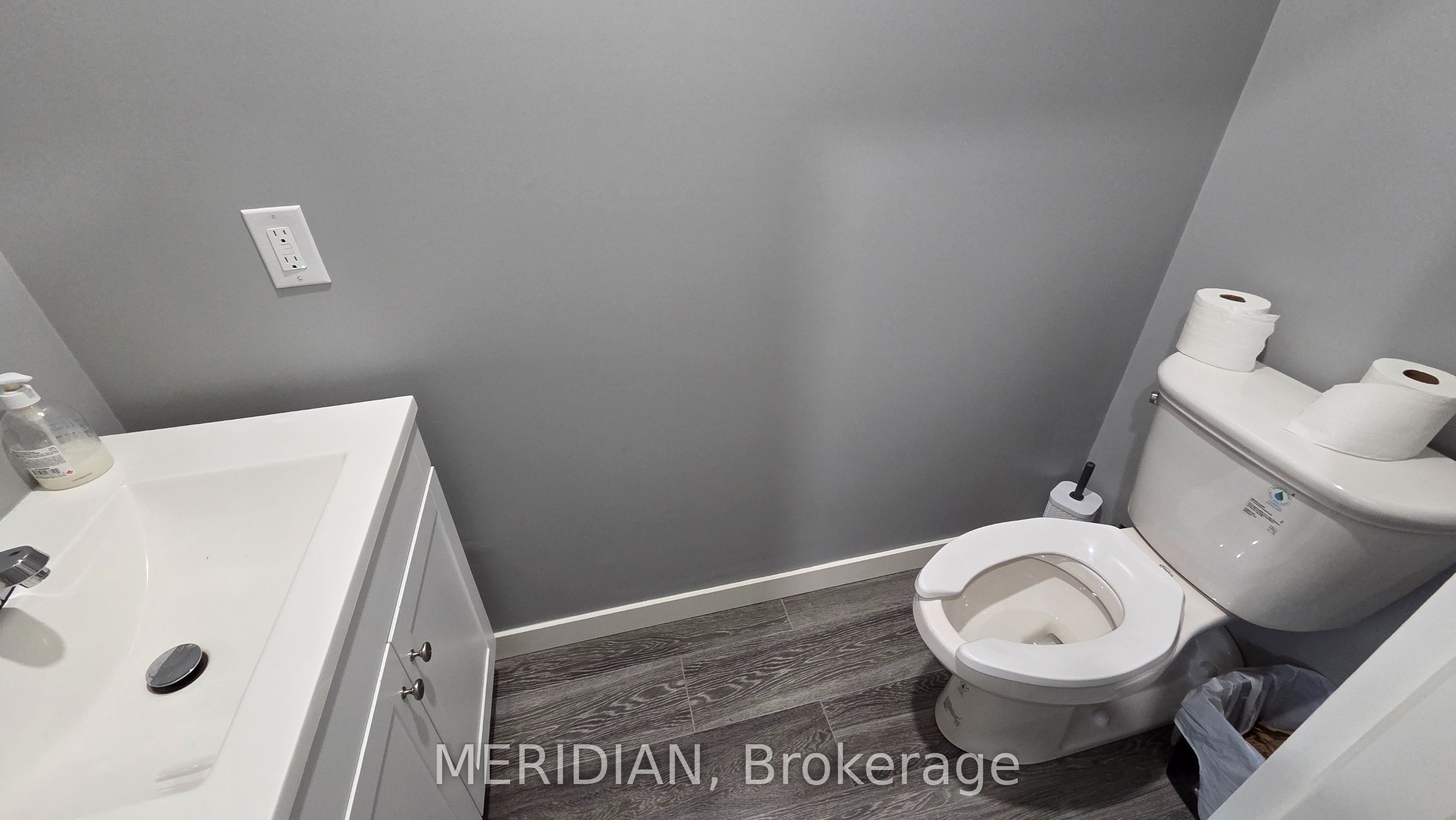 318 Mcleod Street Property Photo 13