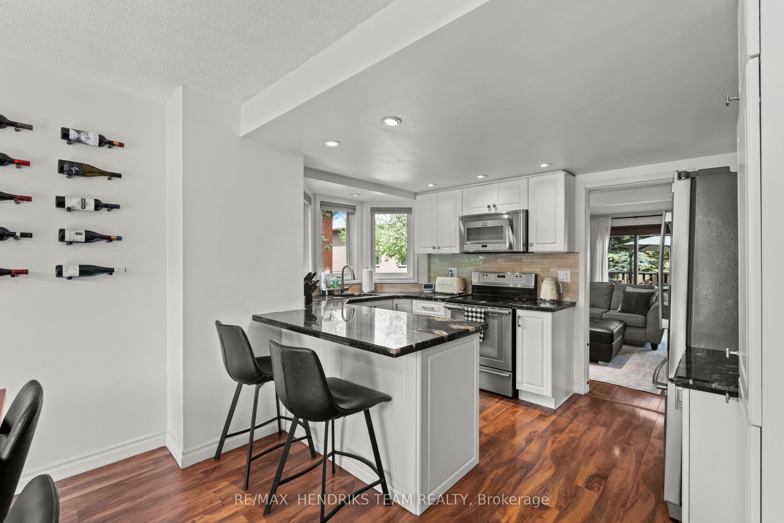 5 Harbour Drive Property Photo 13