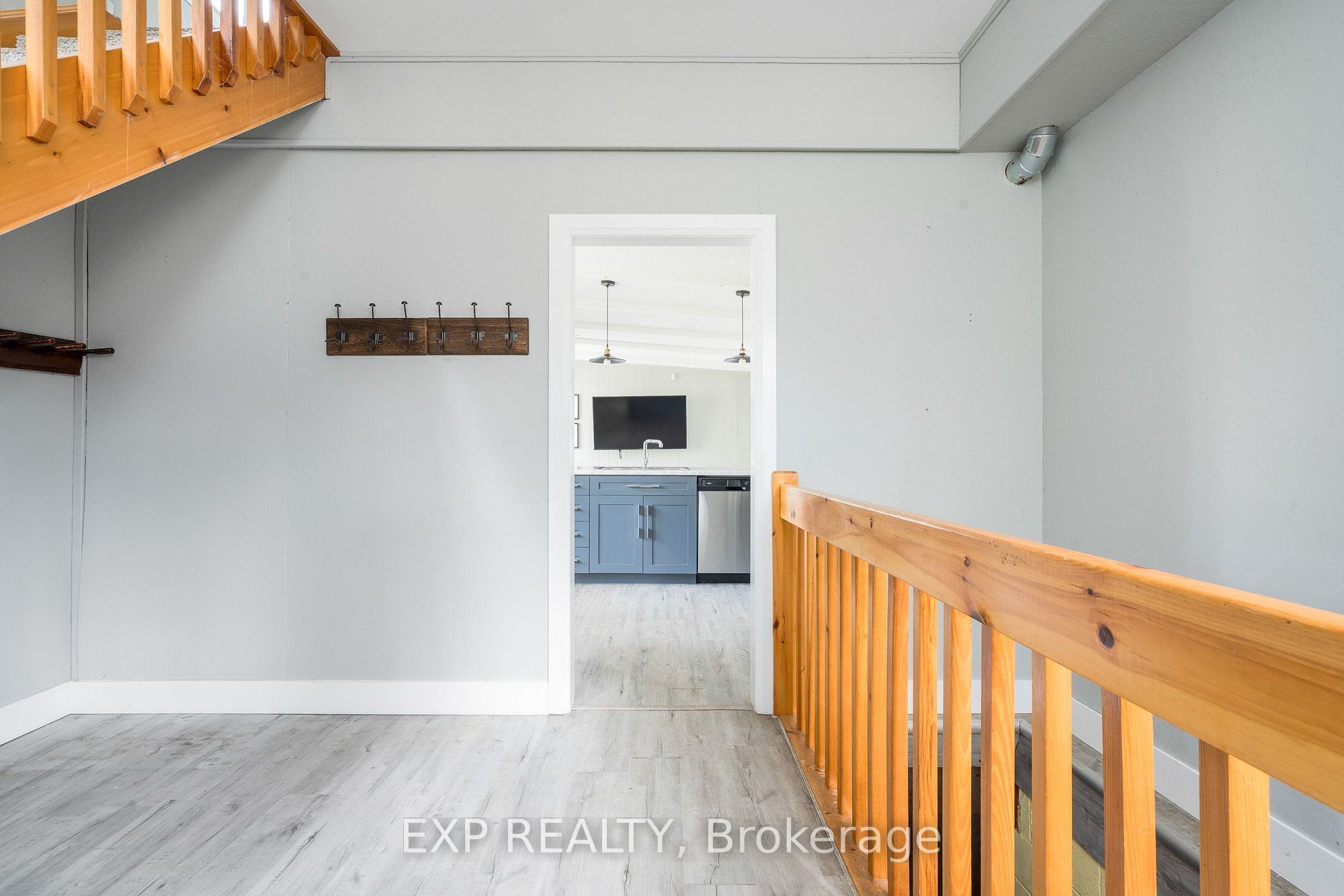 104 Settlers Way Property Photo 4