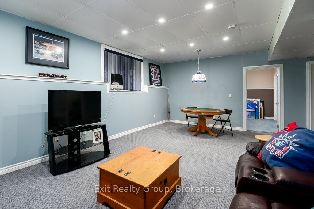 10435 Highway 41 Property Photo 28