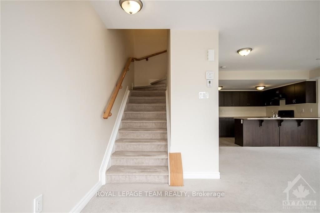 148 Lindenshade Drive B Property Photo 15