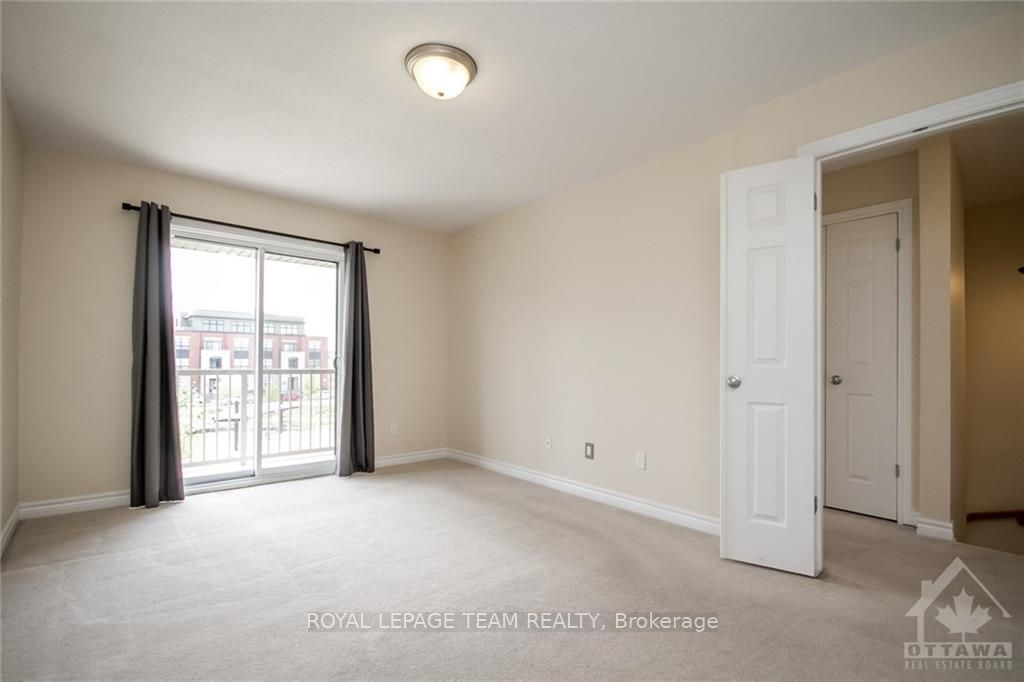 148 Lindenshade Drive B Property Photo 23