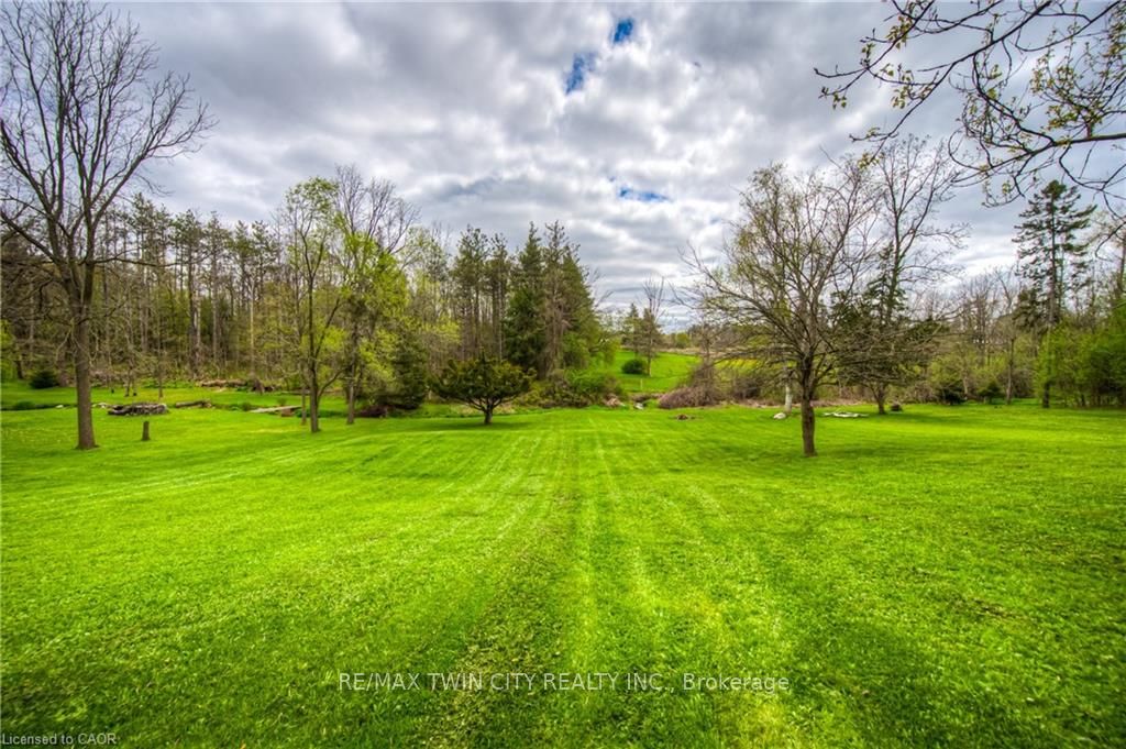 145 Riverbank Drive Property Photo 8