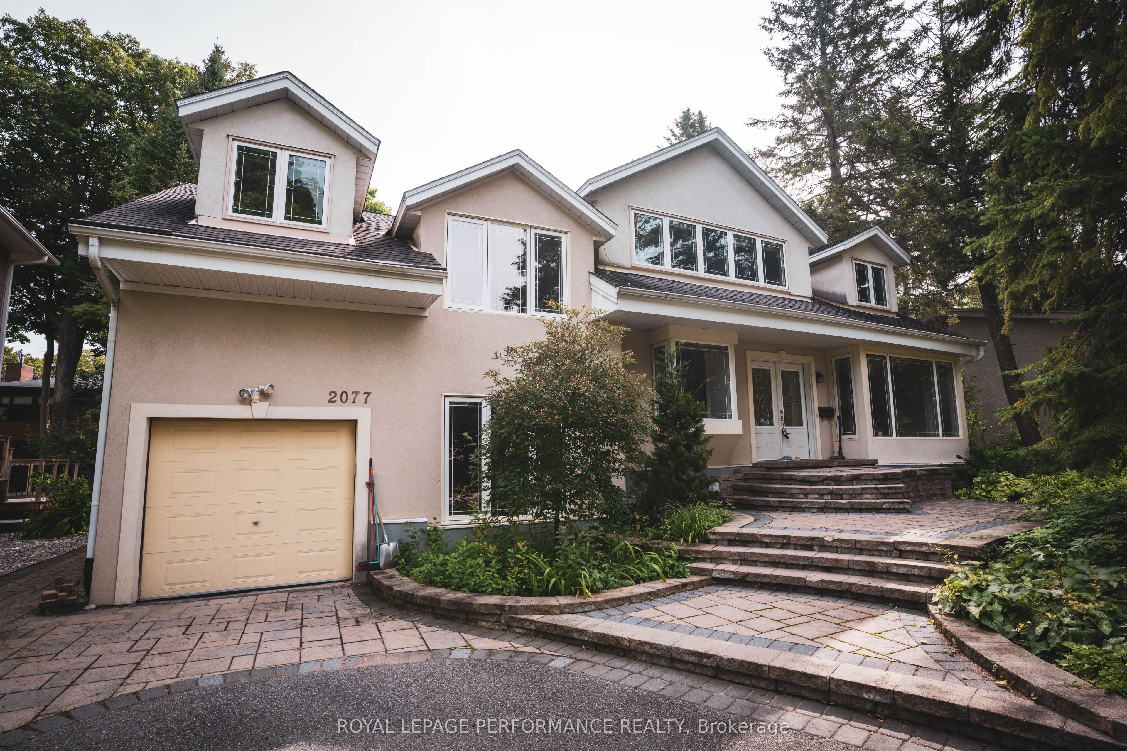 2077 PALMER Avenue Property Photo 1