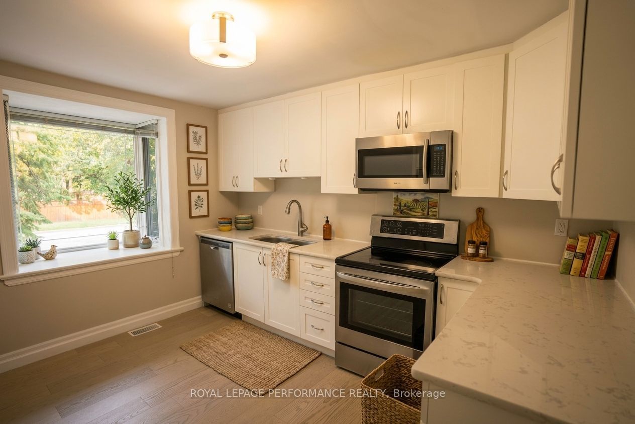 2077 Palmer Avenue Property Photo 6