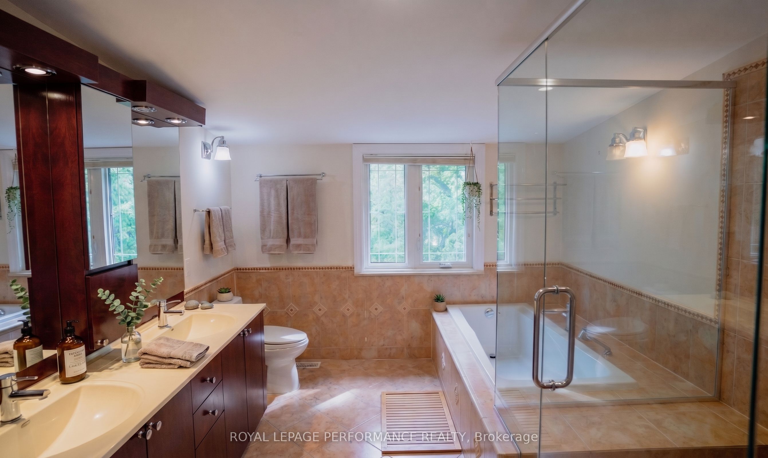 2077 Palmer Avenue Property Photo 14