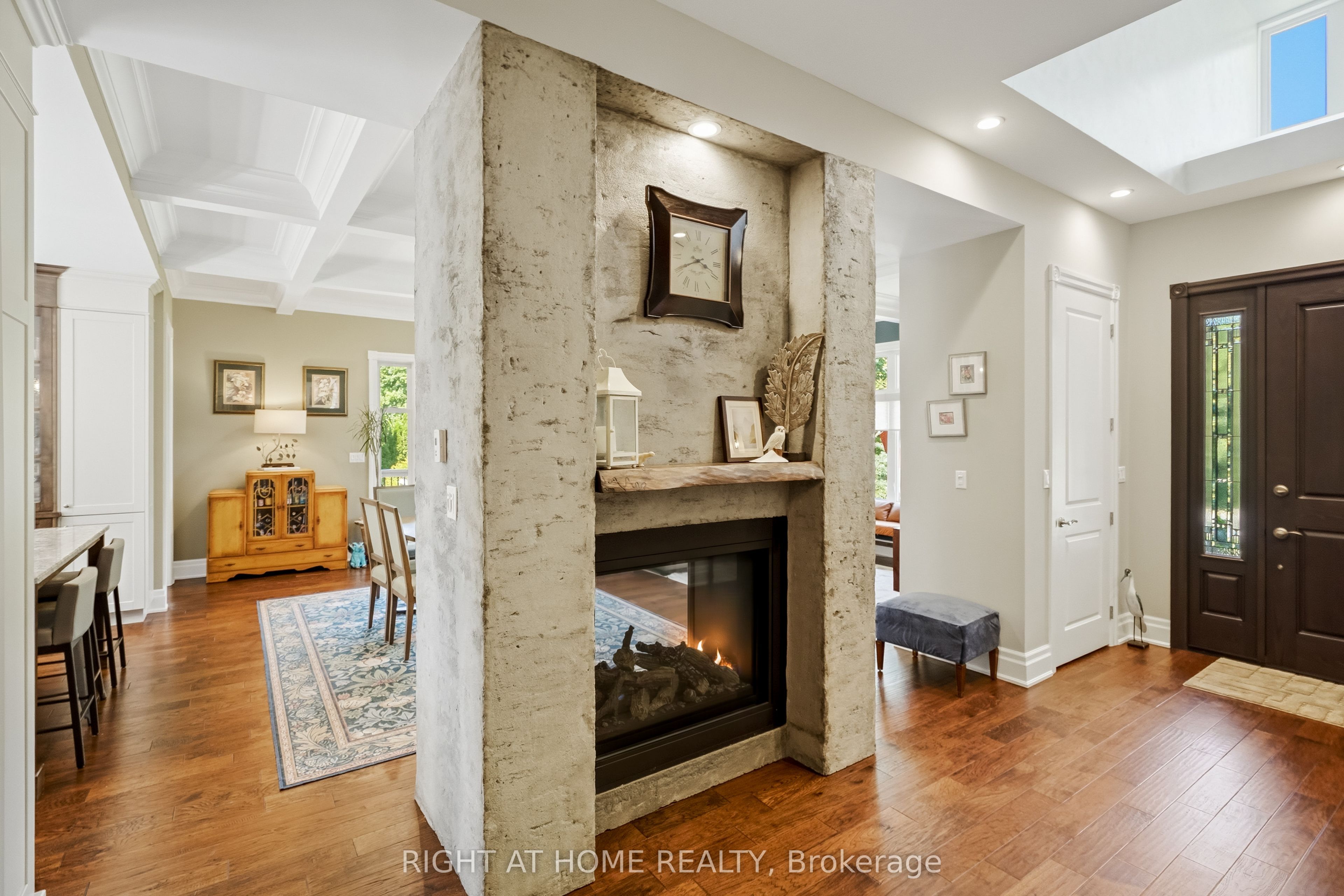 411 Nassau Street Property Photo 9