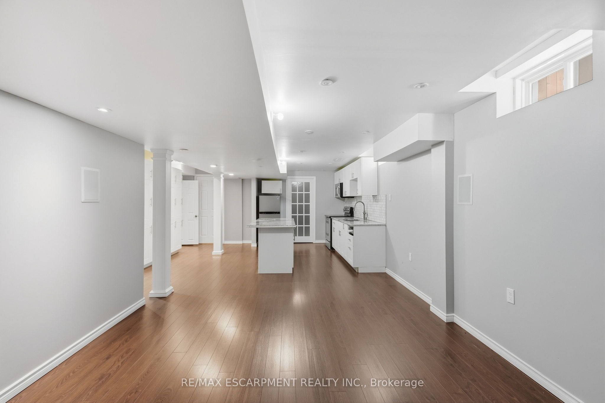 84 Deerborn Drive Property Photo 42