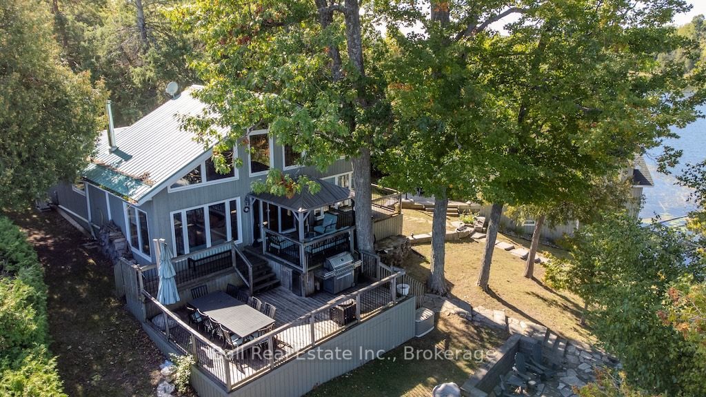 2521 Selwyn Bay Lane Property Photo 1