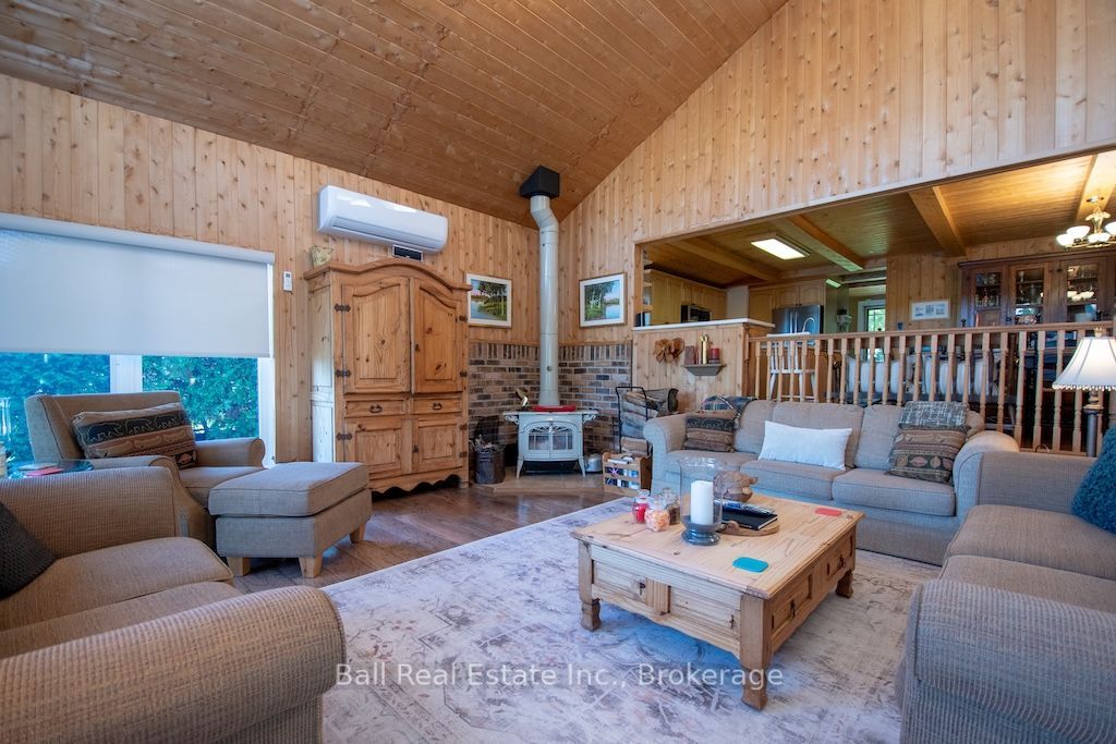 2521 Selwyn Bay Lane Property Photo 9