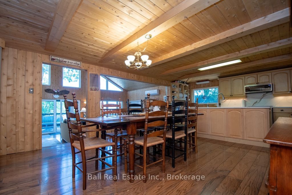 2521 Selwyn Bay Lane Property Photo 11
