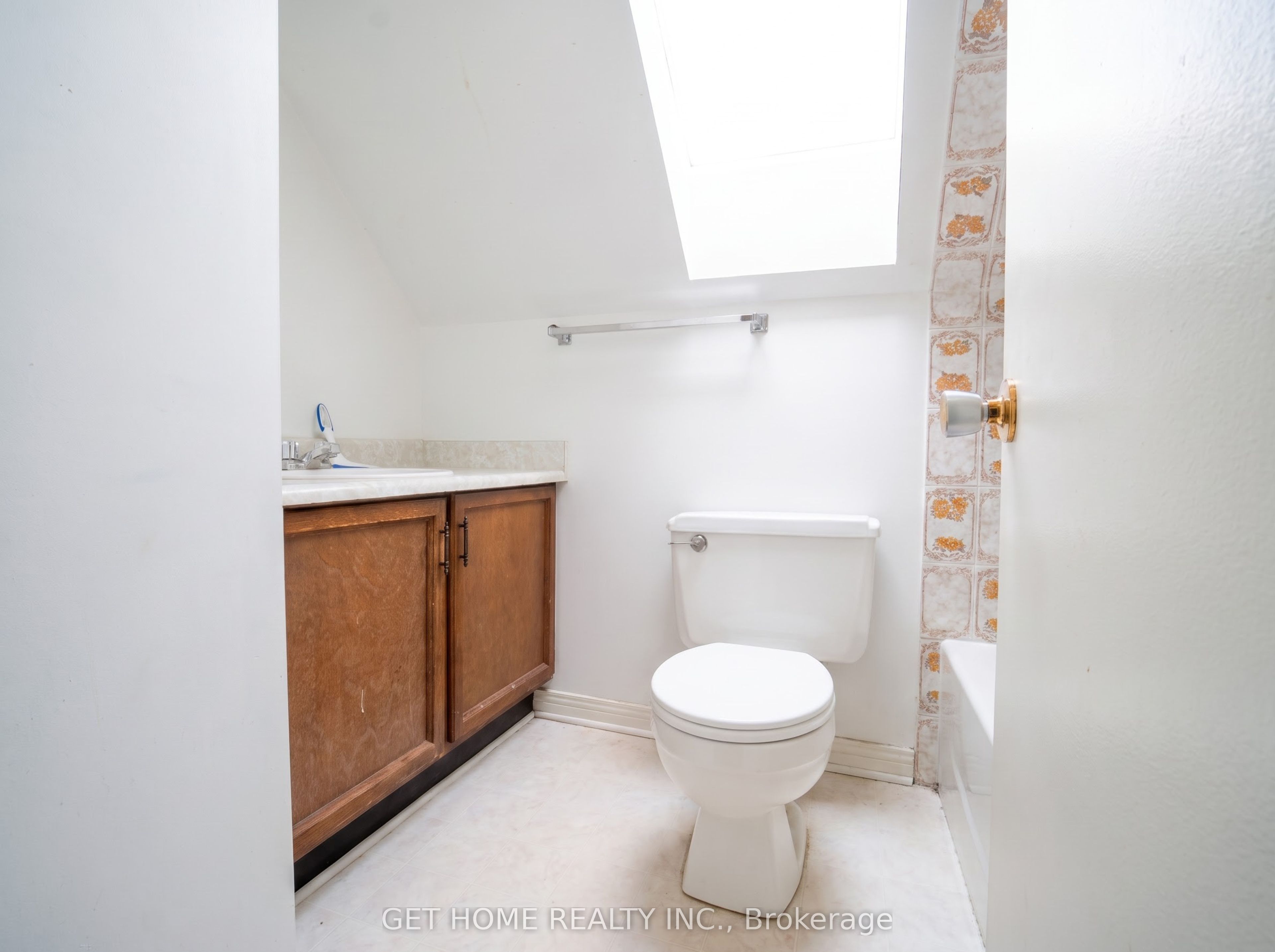 743 Millbank Drive Property Photo 27