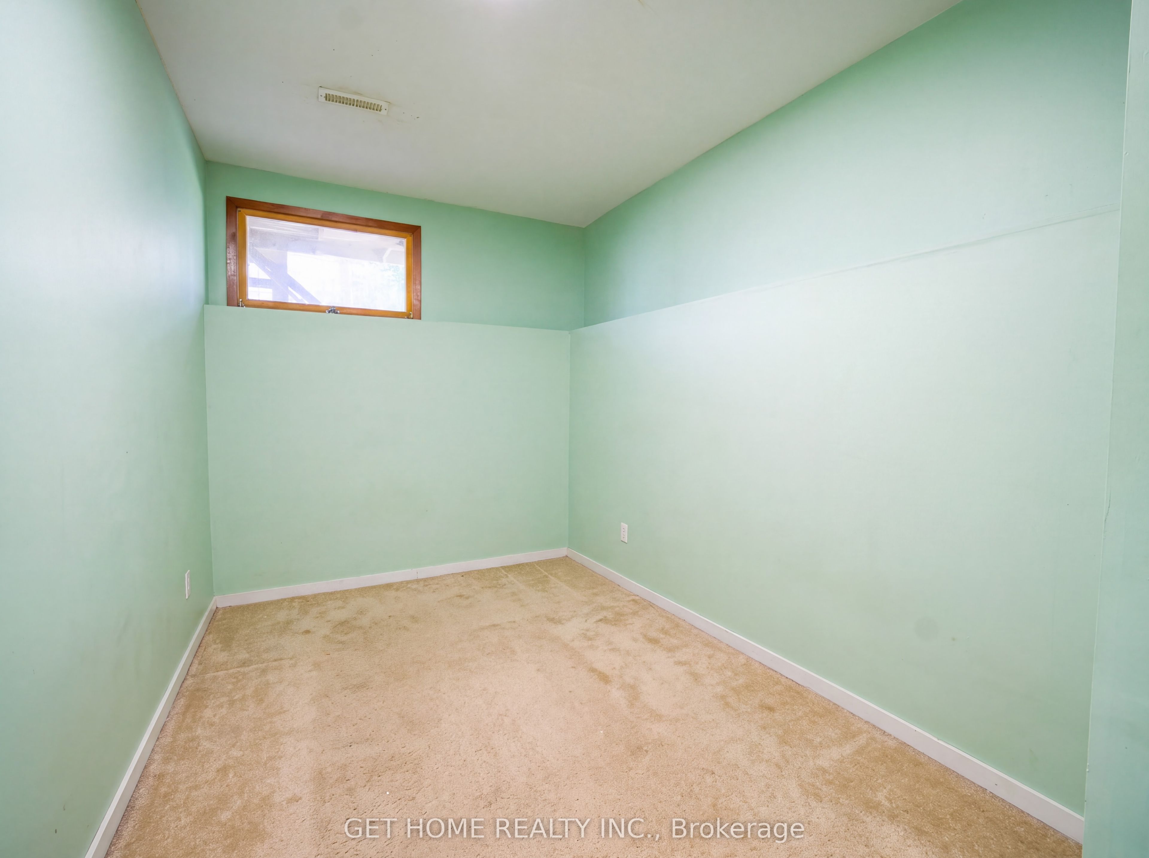 743 Millbank Drive Property Photo 37