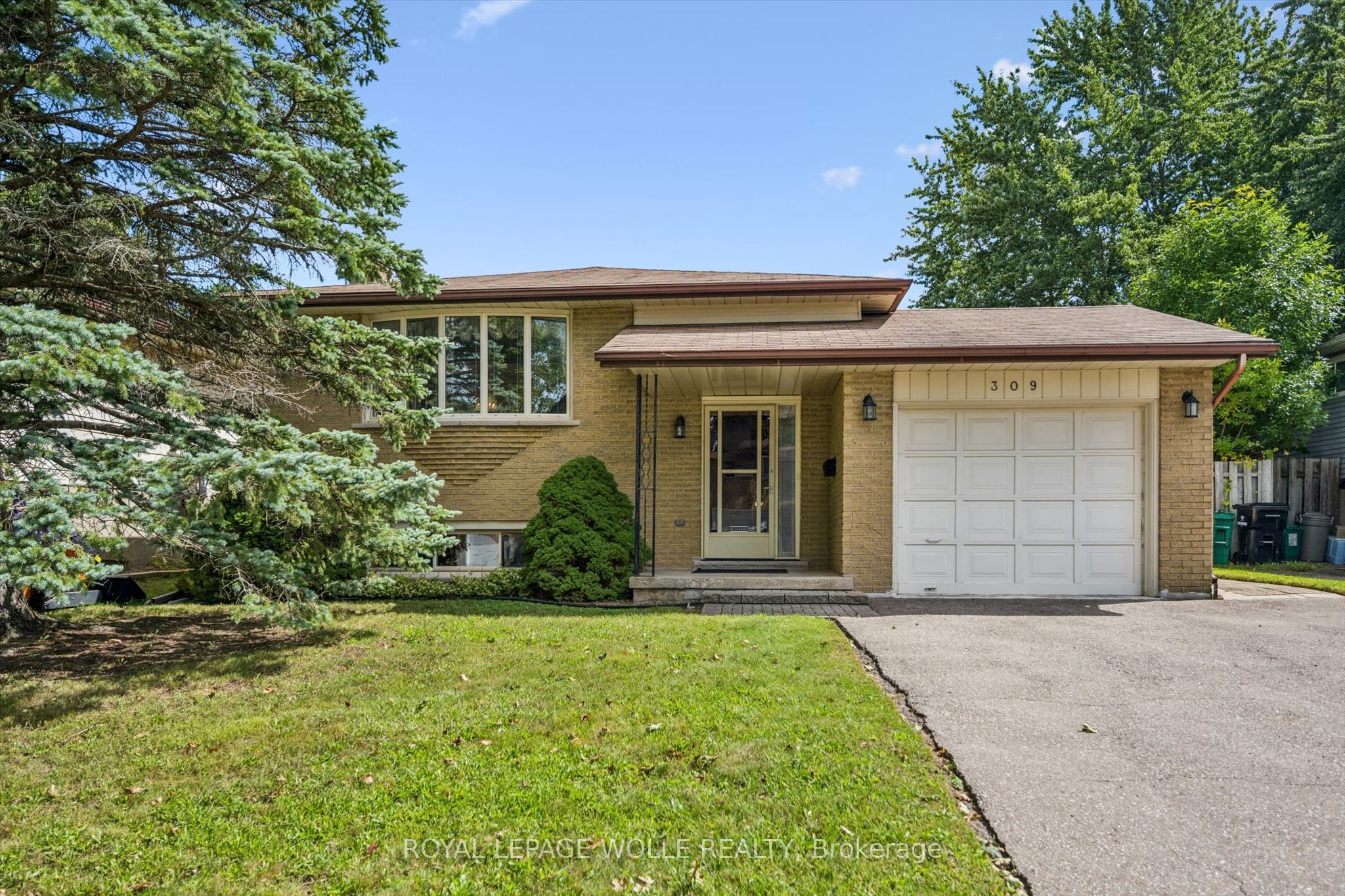 309 Toll Gate Boulevard Property Photo 1