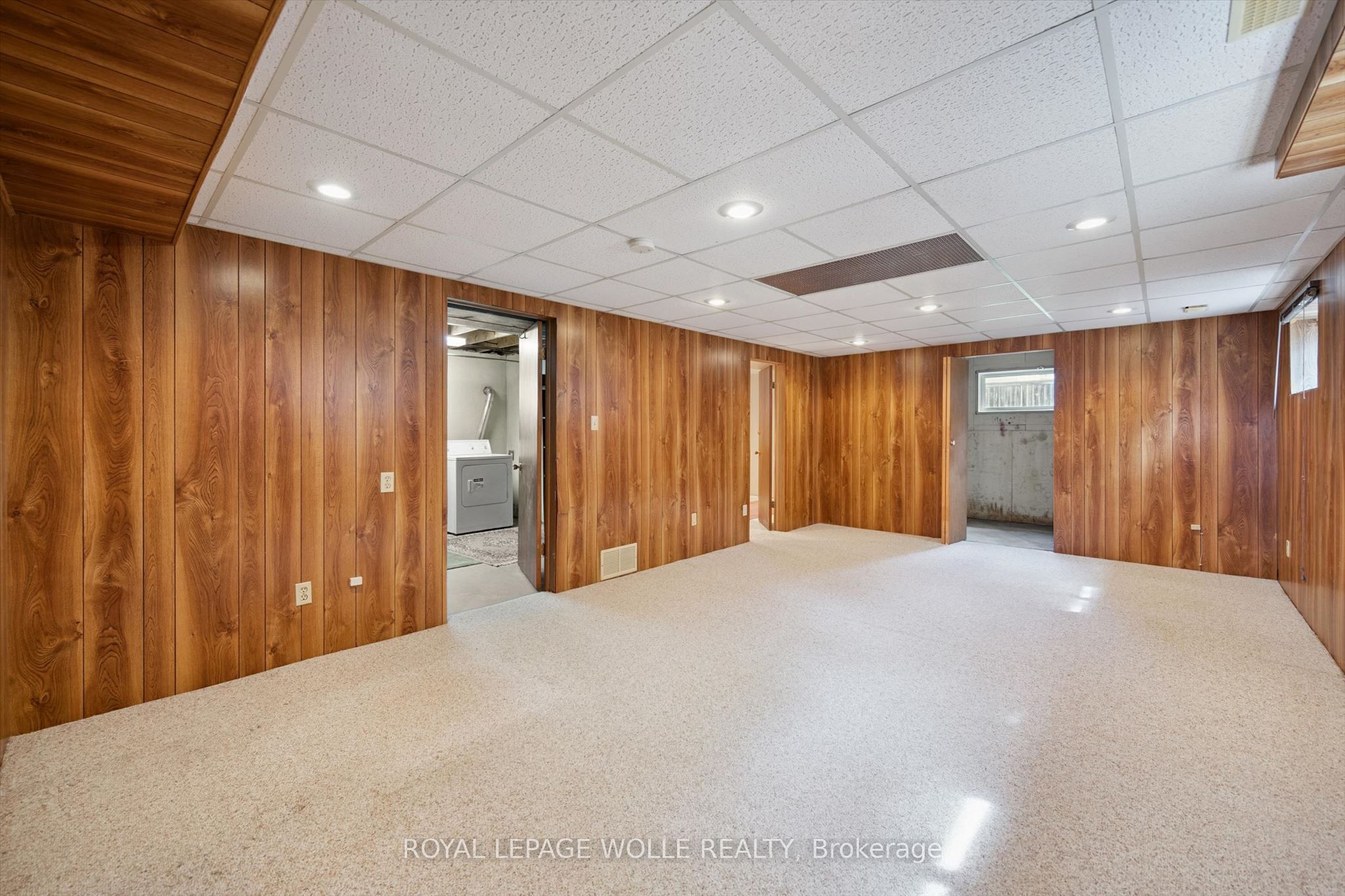 309 Toll Gate Boulevard Property Photo 31