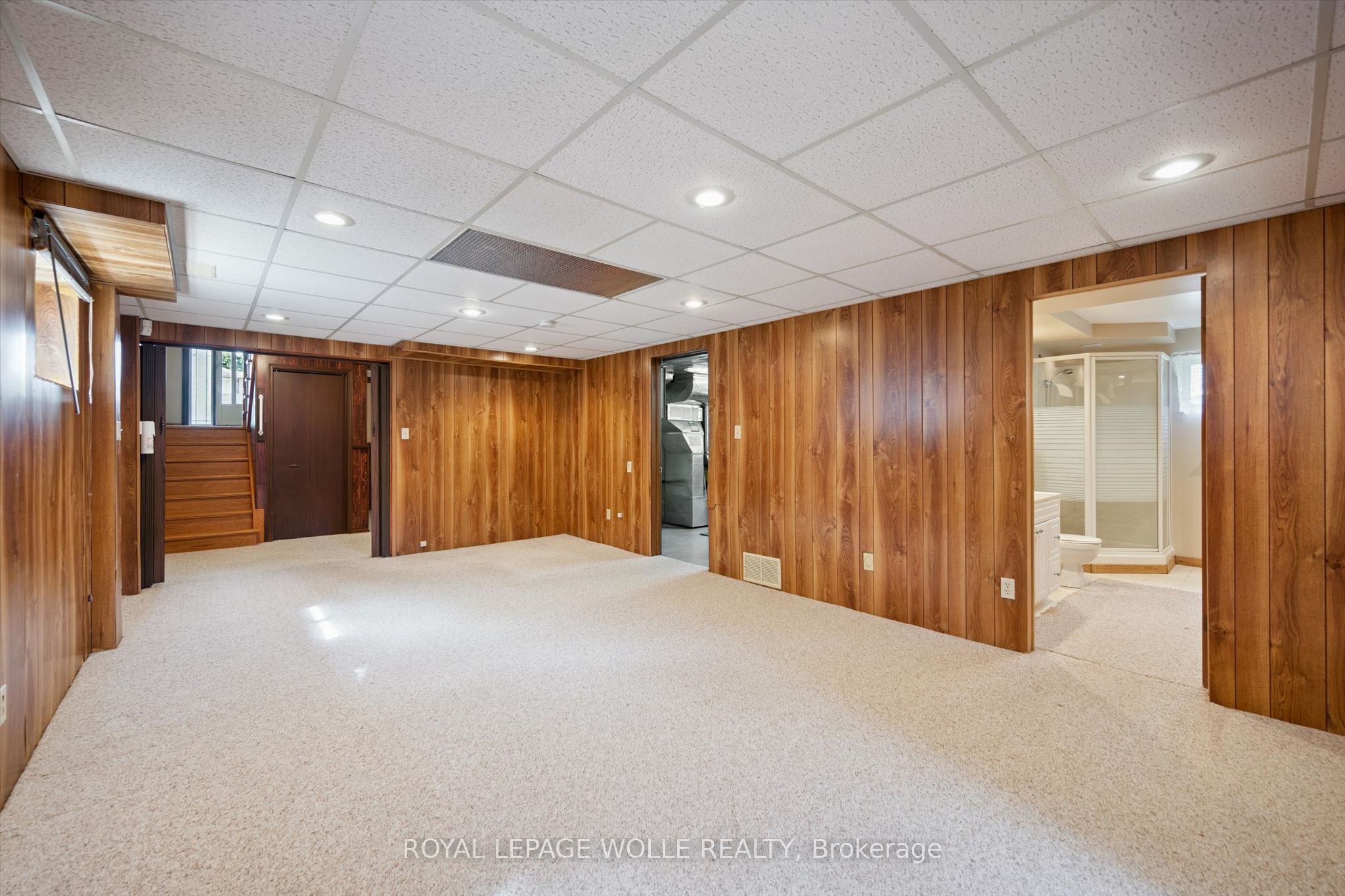 309 Toll Gate Boulevard Property Photo 33