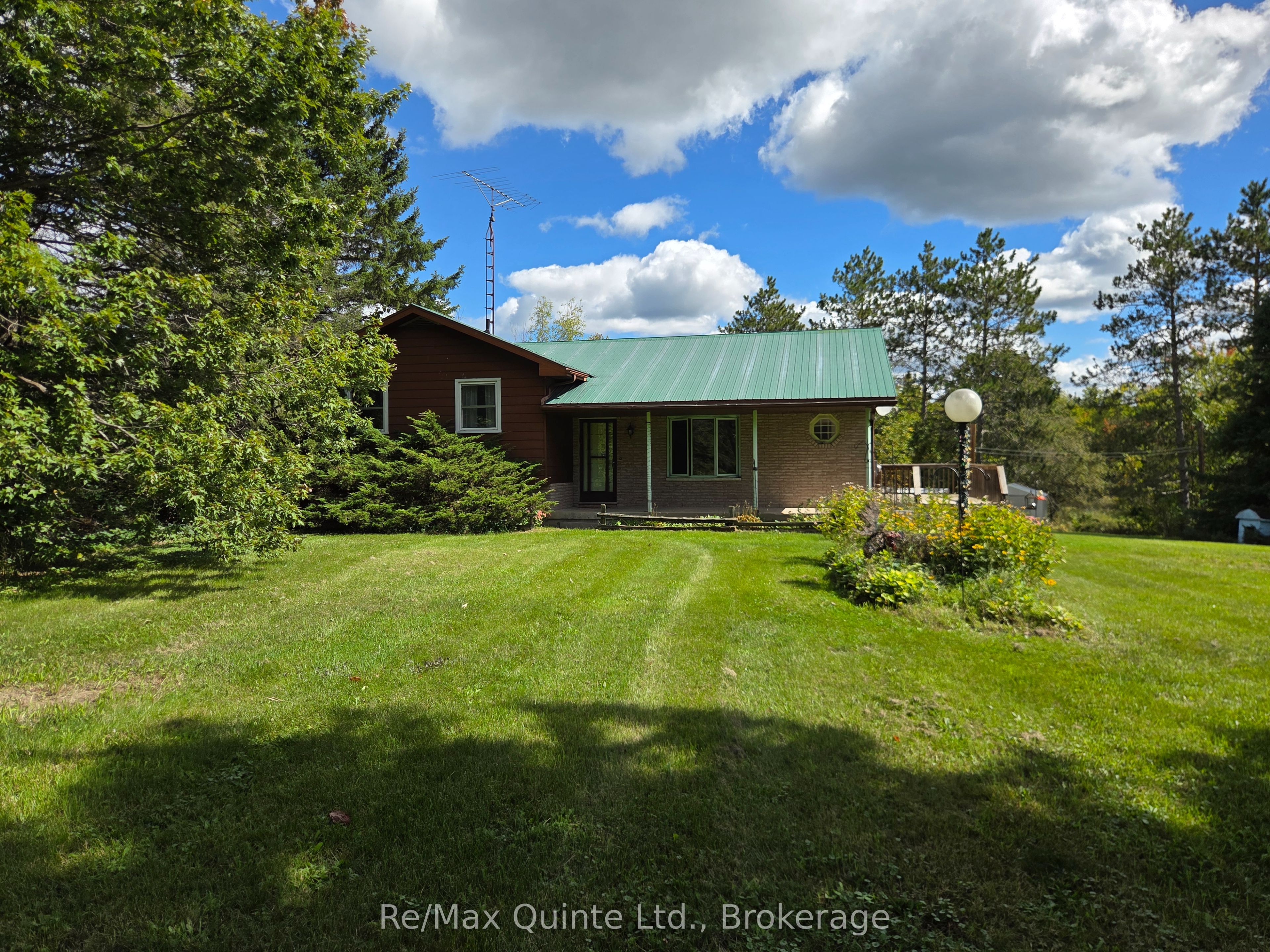 663 Esker Road Property Photo 1