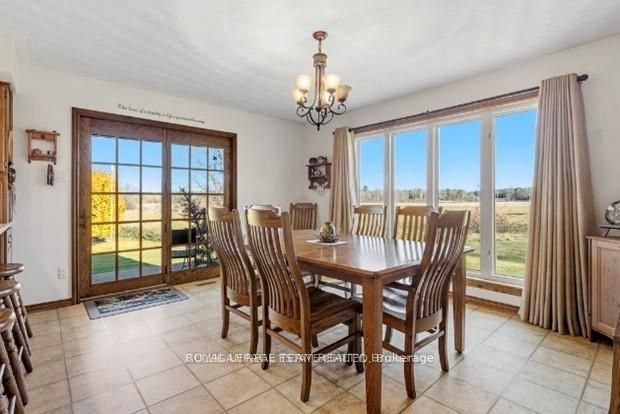 2315 Styles Side Road Property Photo 12