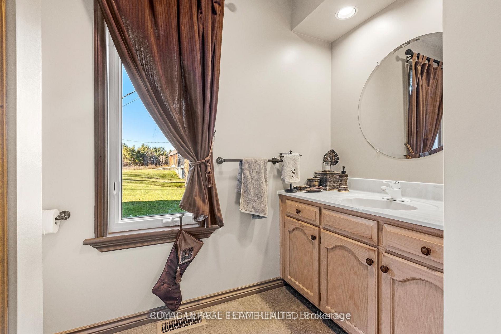 2315 Styles Side Road Property Photo 16