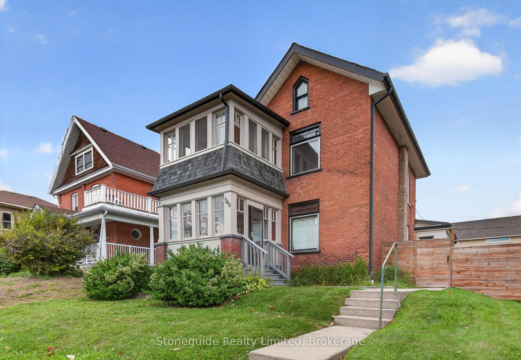 540 Charlotte Street Property Photo 1