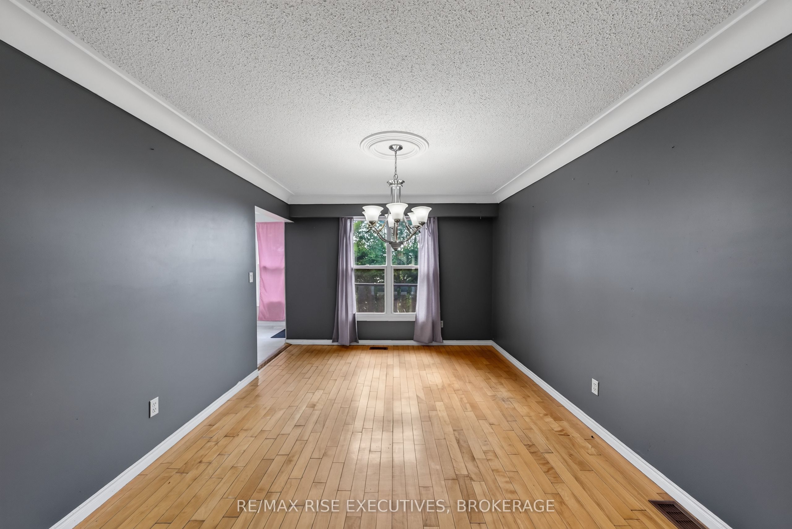 601 Forest Hill Drive Property Photo 11