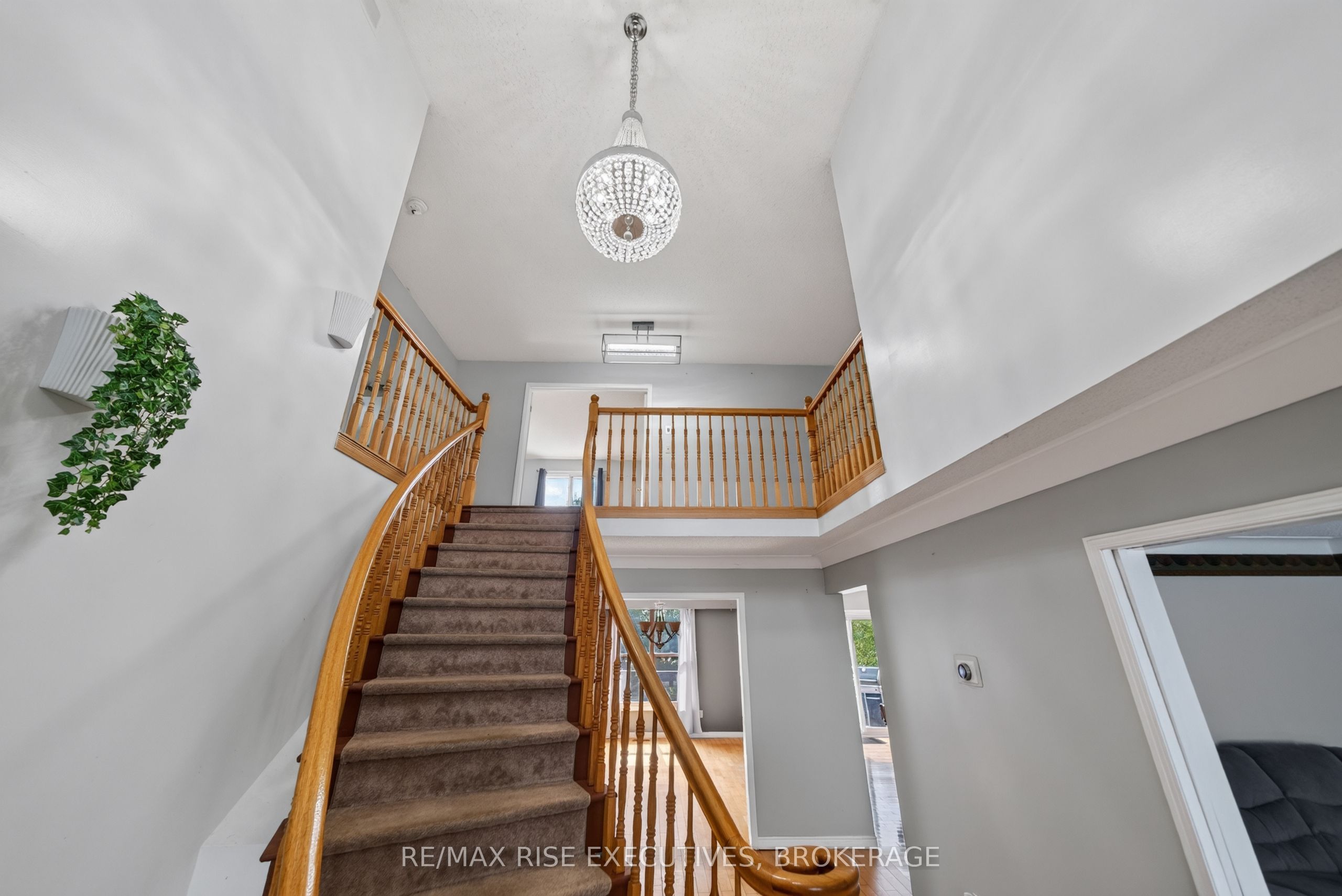 601 Forest Hill Drive Property Photo 17