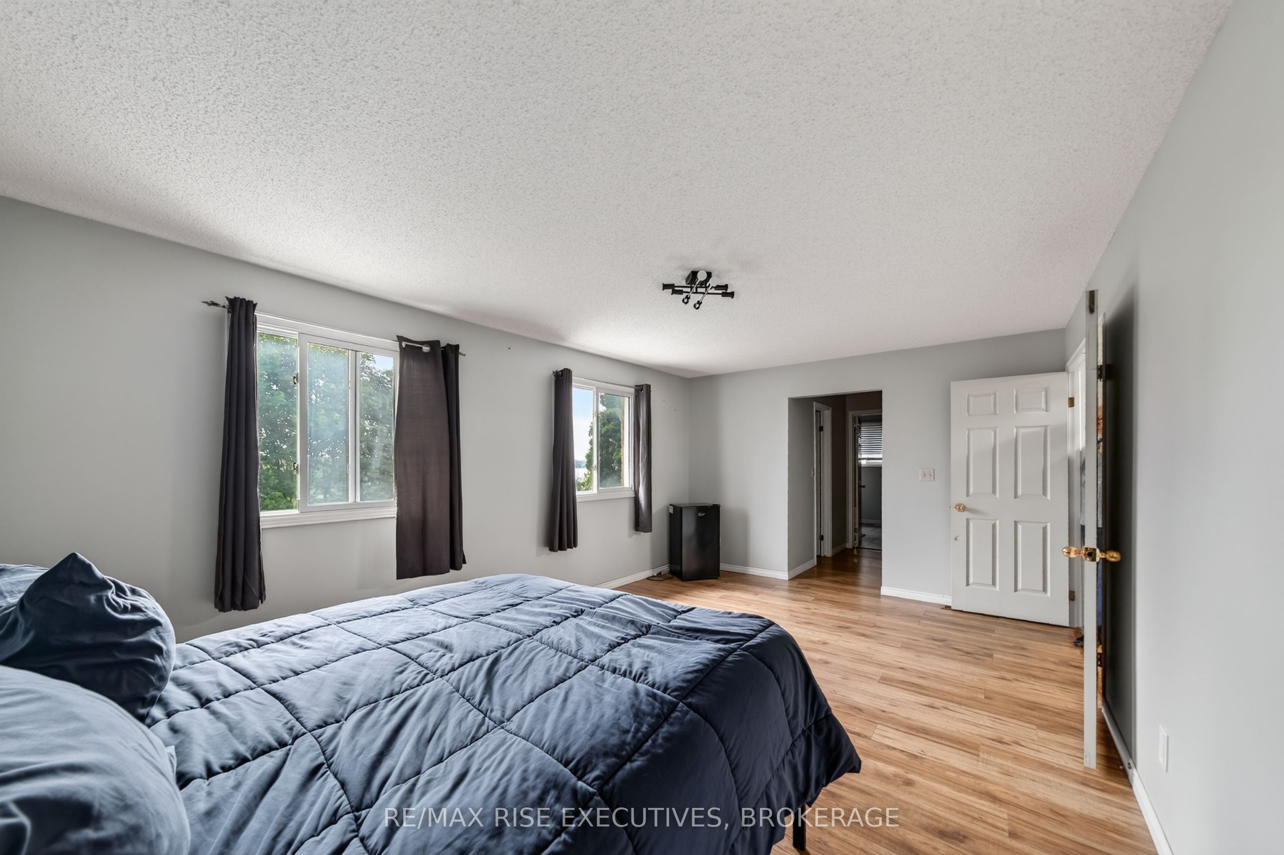 601 Forest Hill Drive Property Photo 22