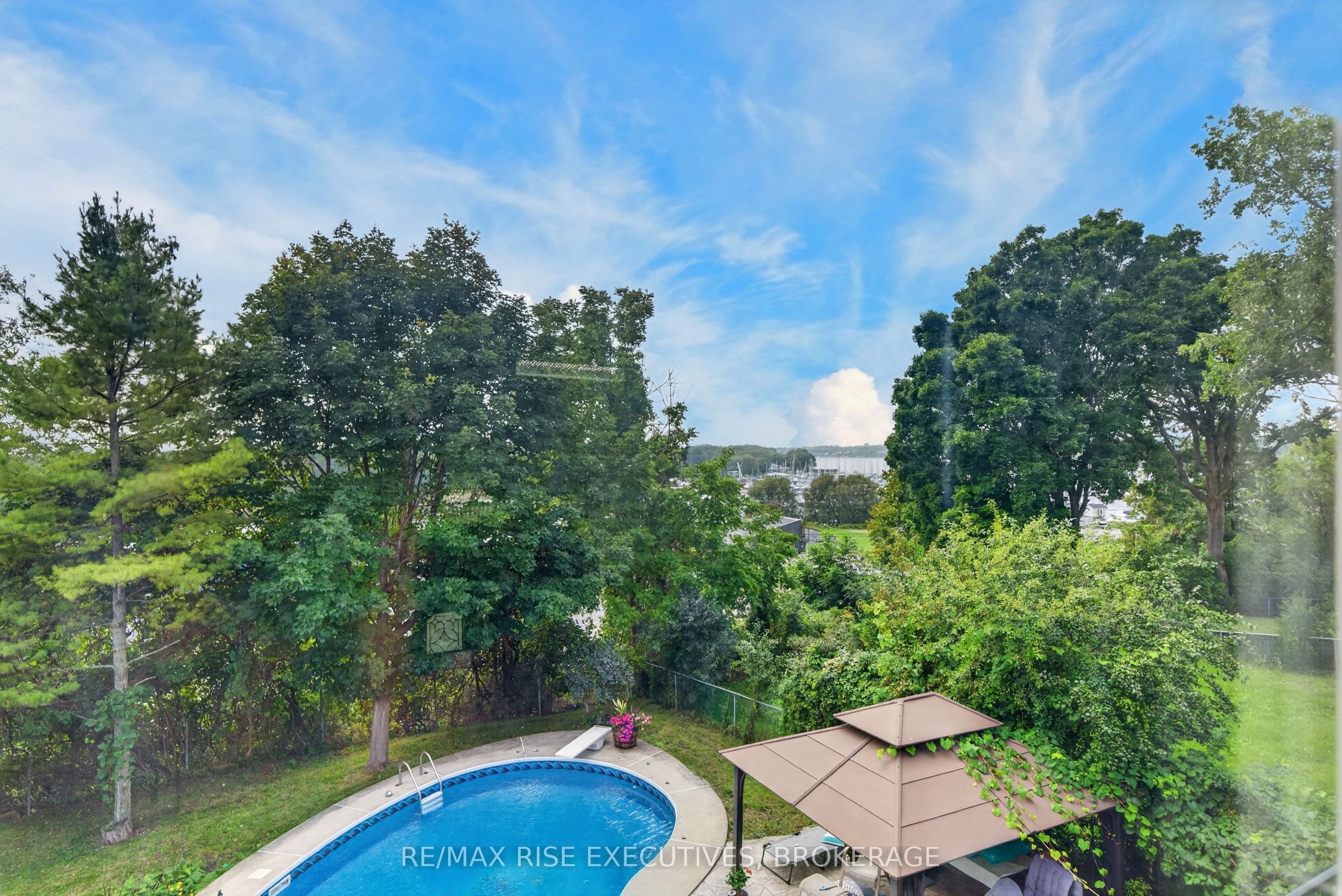 601 Forest Hill Drive Property Photo 24