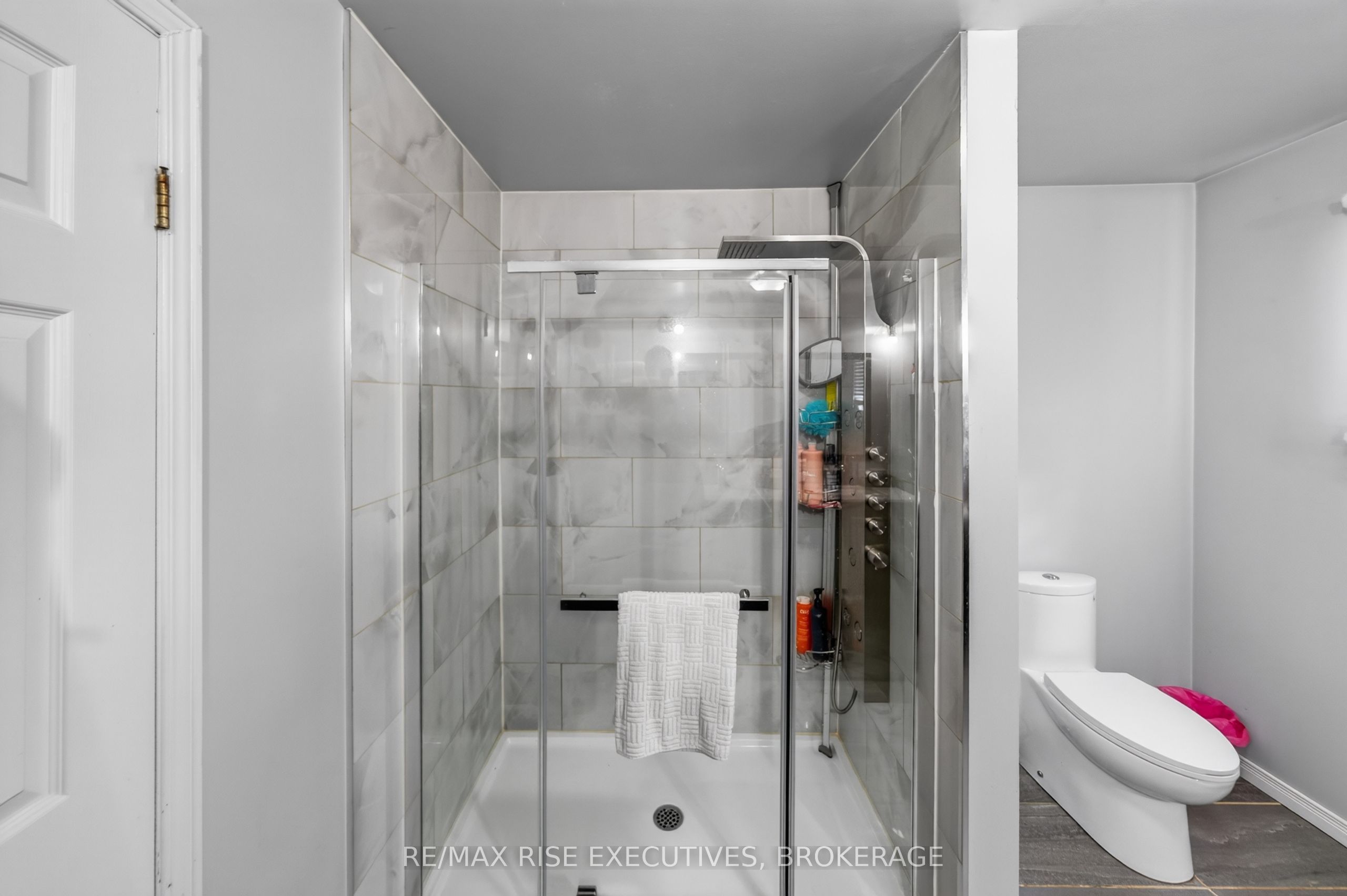 601 Forest Hill Drive Property Photo 25