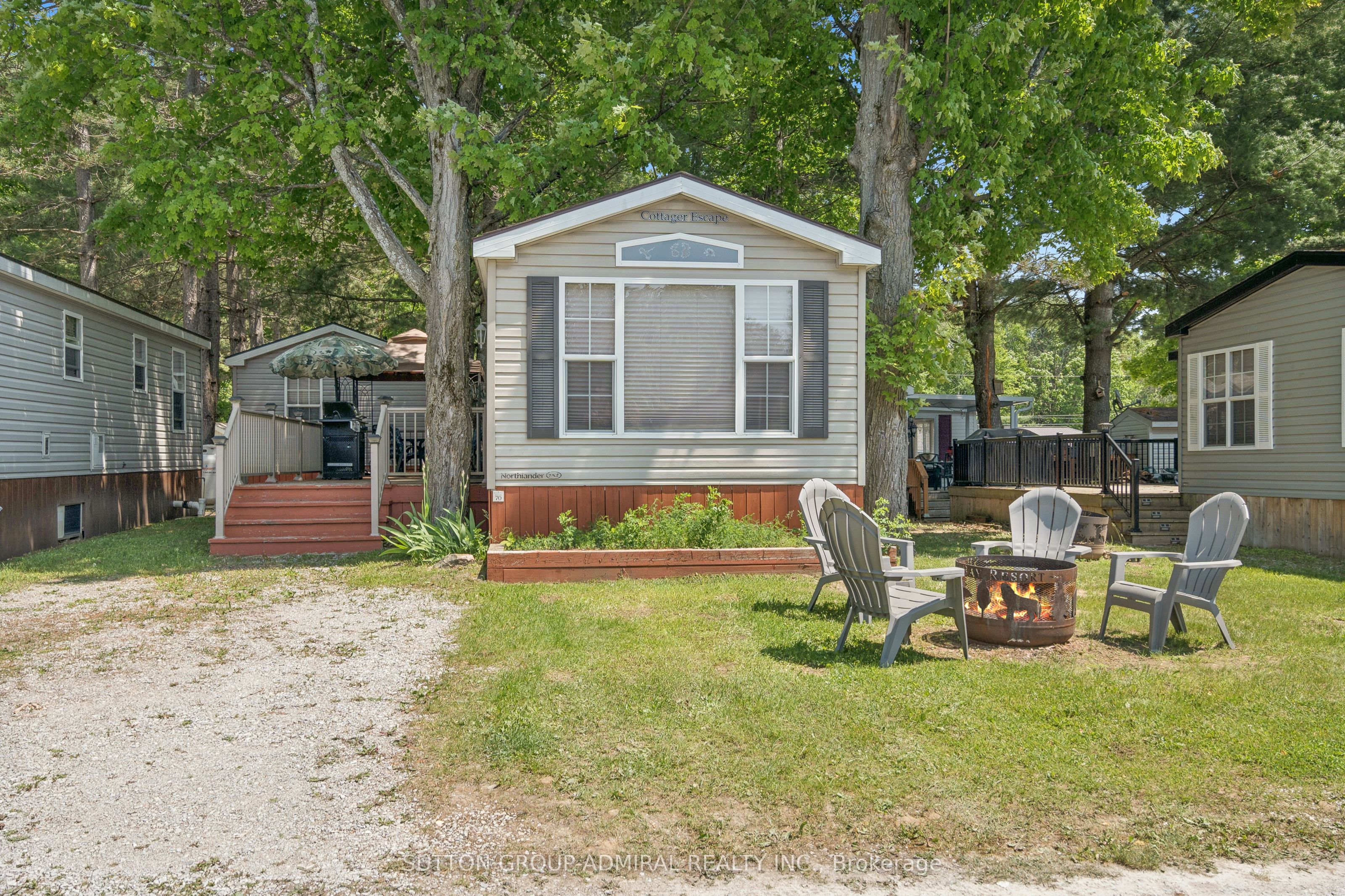 1082 Shamrock Marina Road 70 Property Photo 3