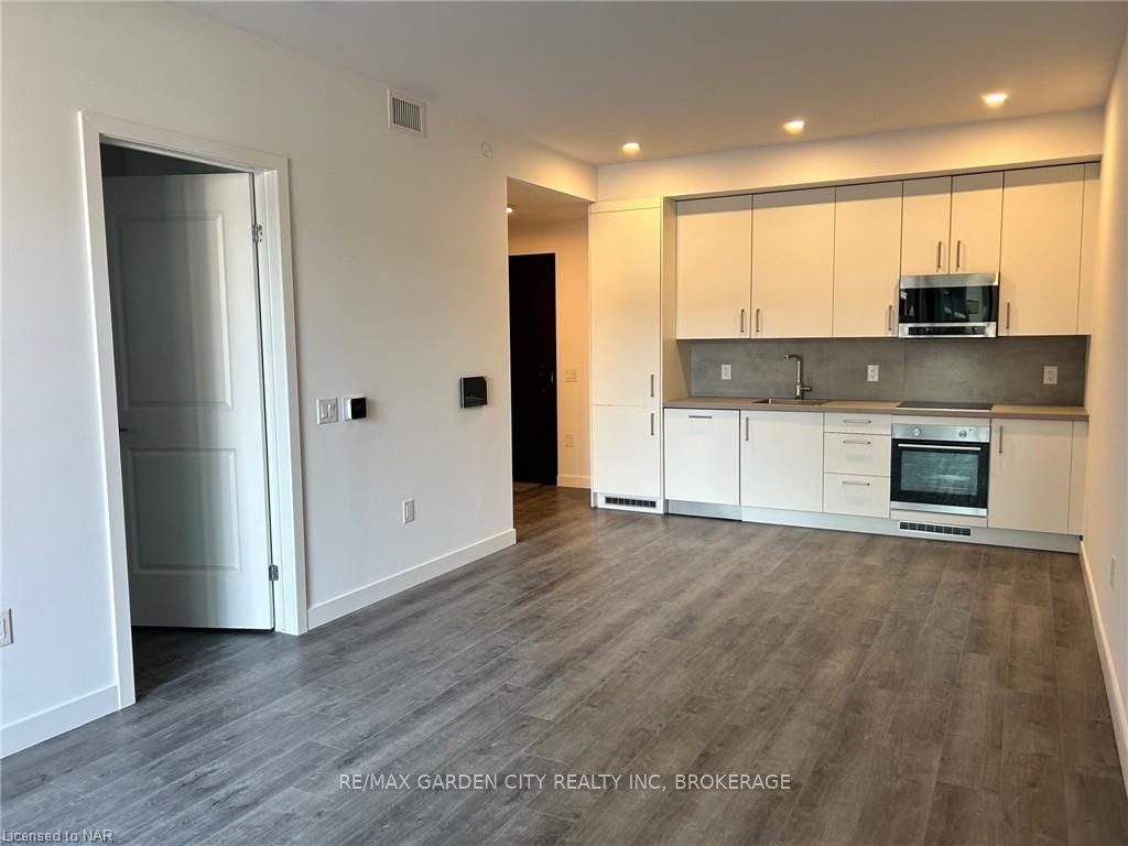 7549b Kalar Road 213 Property Photo 7